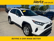 2021 Toyota RAV4 LE -
                Des Plaines, IL