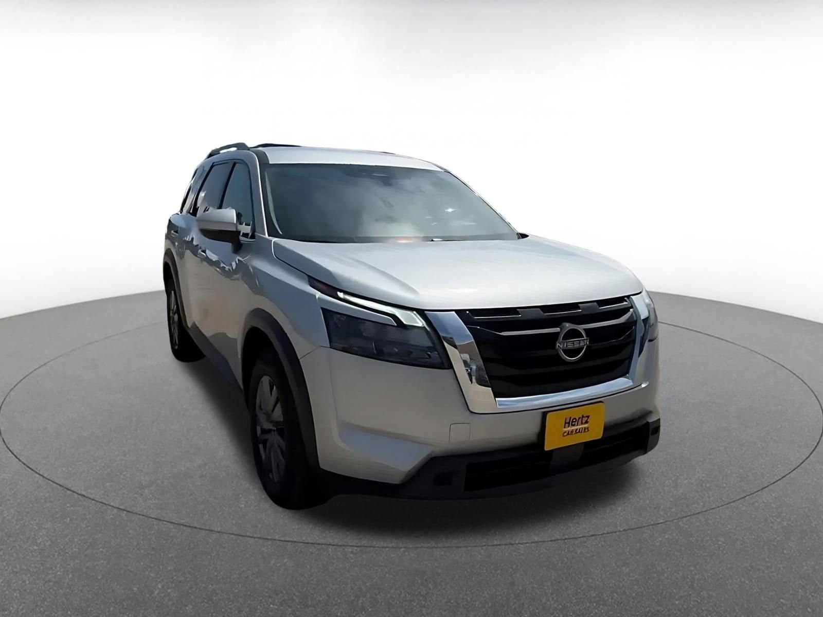 Thumbnail: 2025 Nissan Pathfinder - 3