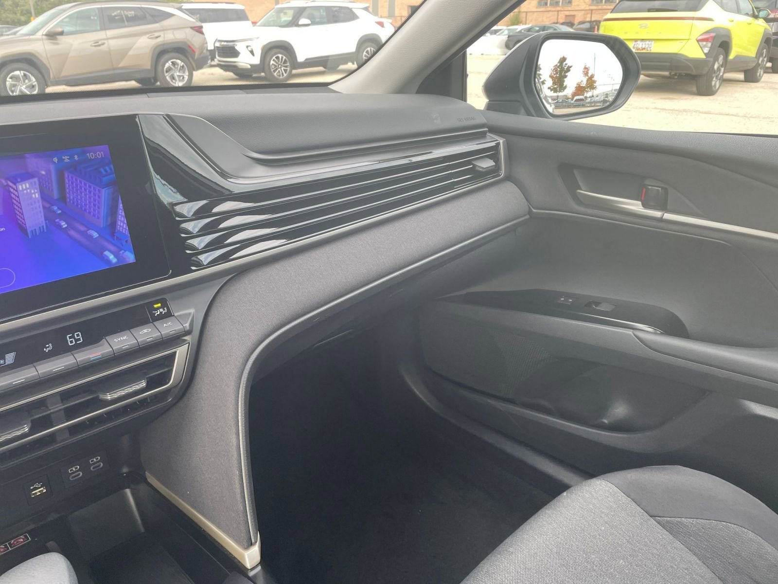 Thumbnail: 2025 Toyota Camry - 35