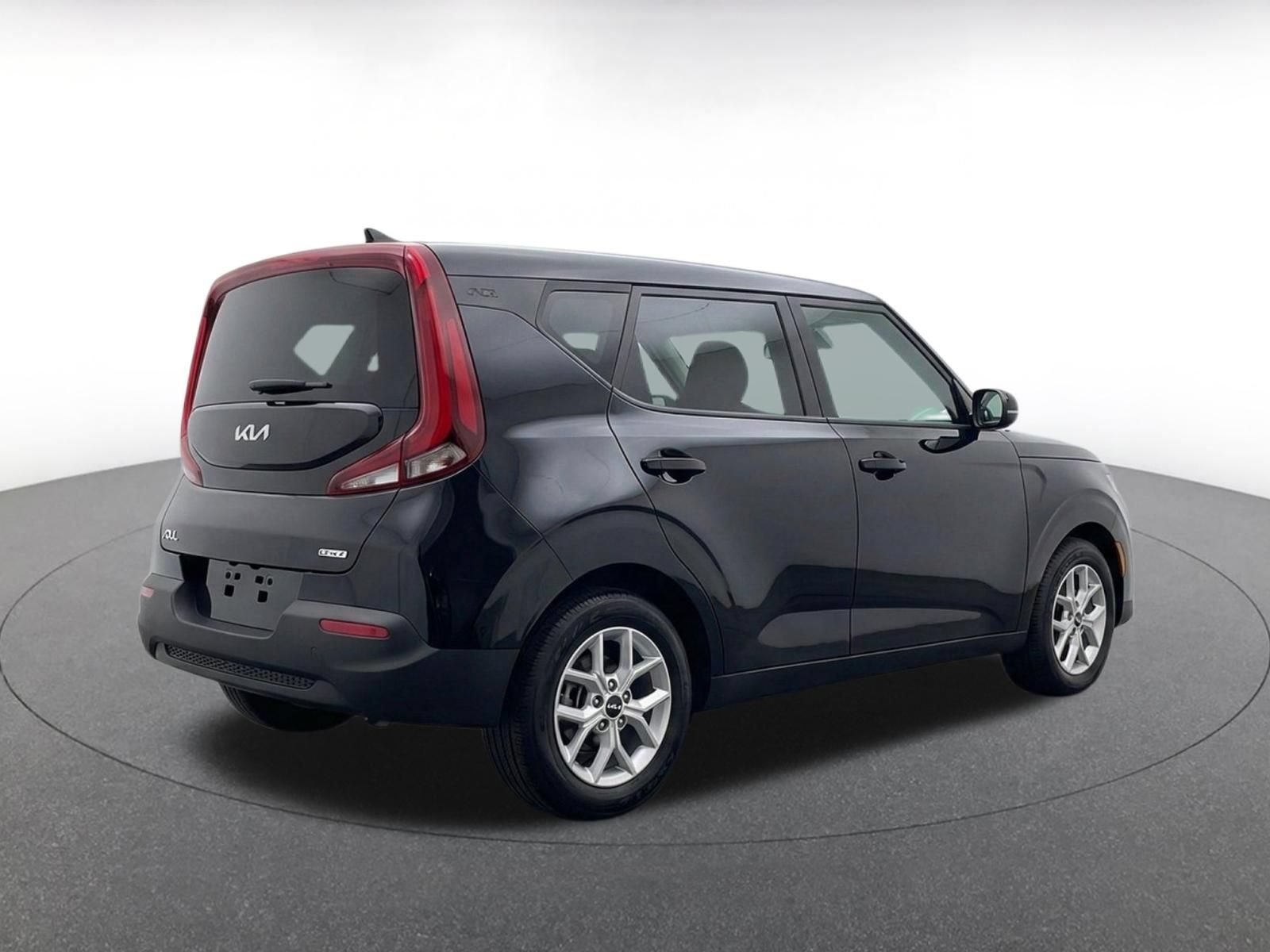 Thumbnail: 2025 Kia Soul - 9