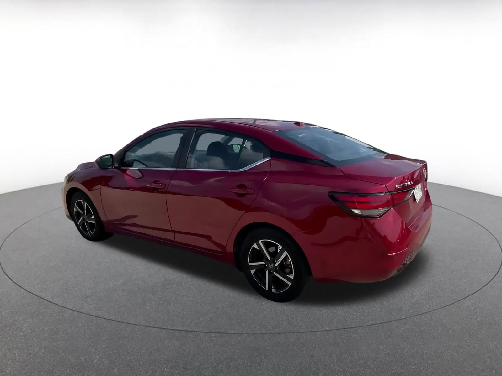 Thumbnail: 2024 Nissan Sentra - 10