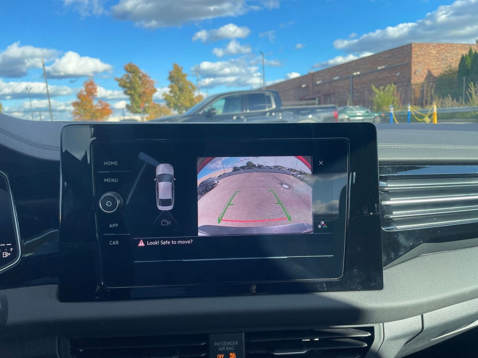 Thumbnail: 2025 Volkswagen Jetta - 17