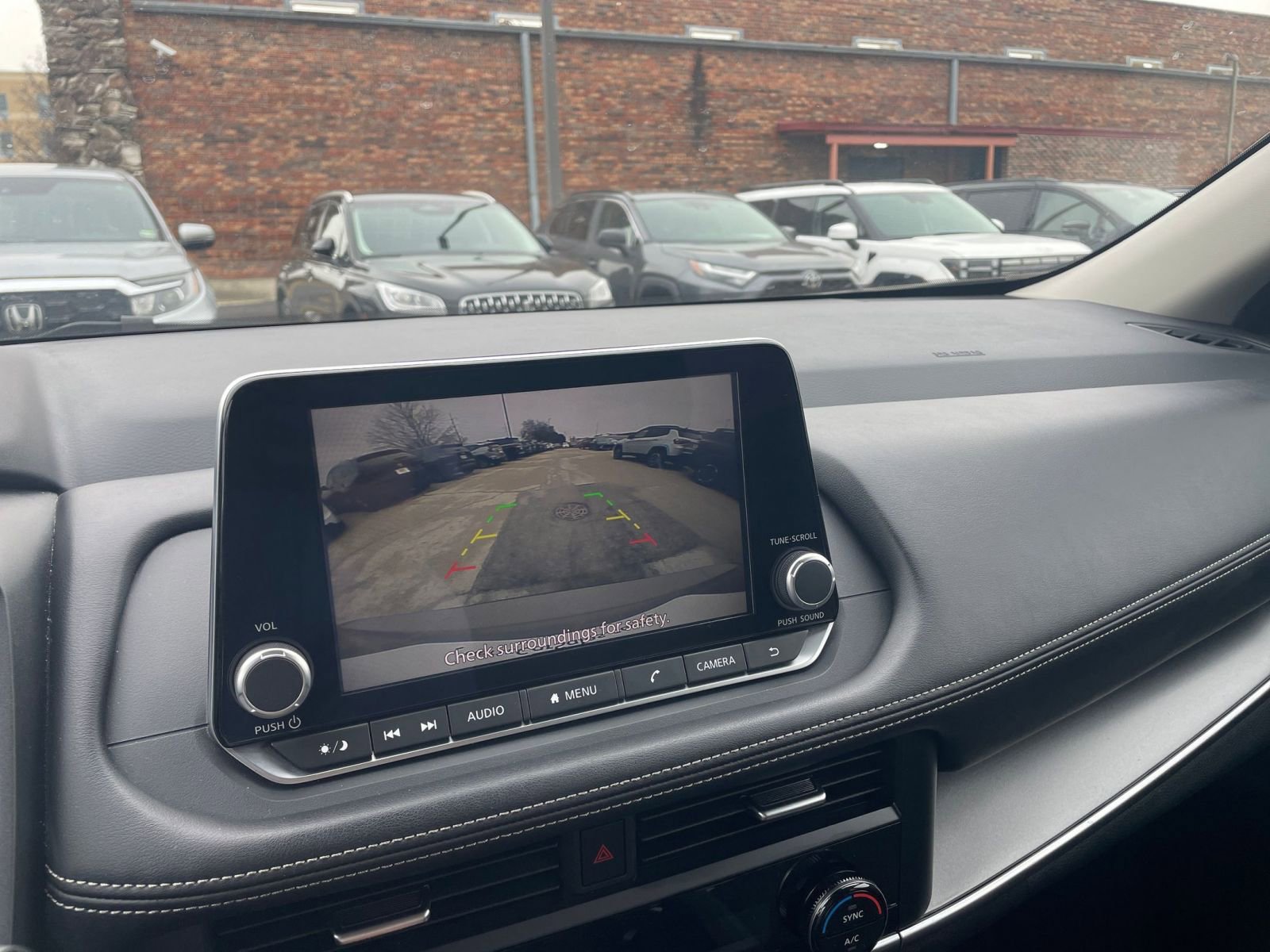 Thumbnail: 2025 Nissan Rogue - 25