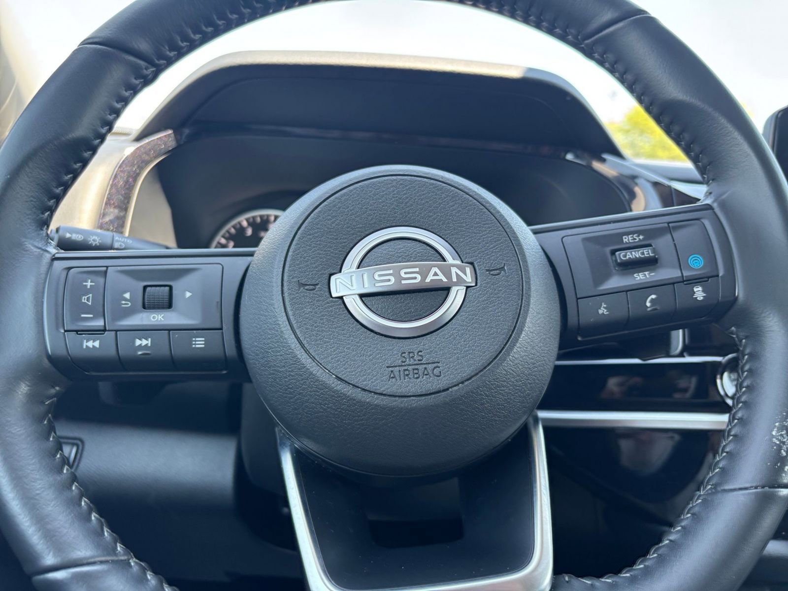 Thumbnail: 2025 Nissan Pathfinder - 30