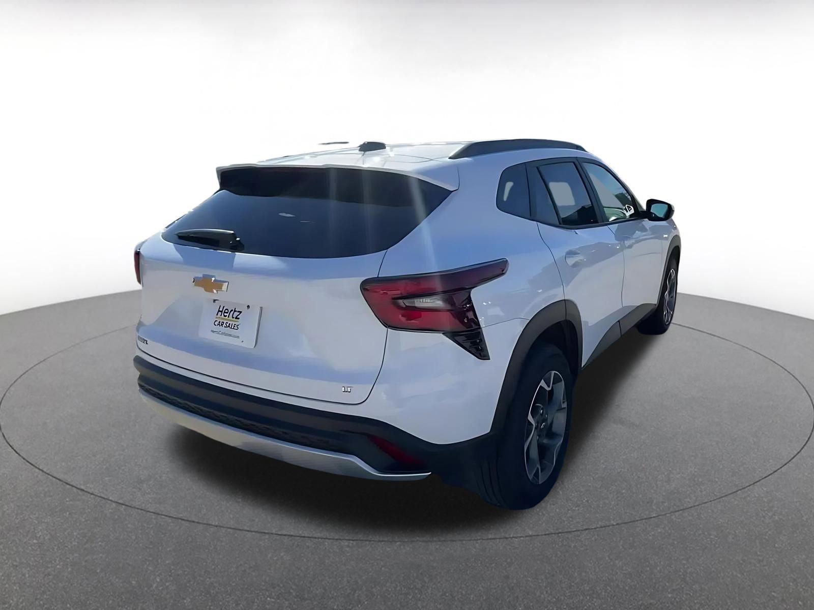 Thumbnail: 2025 Chevrolet Trax - 14