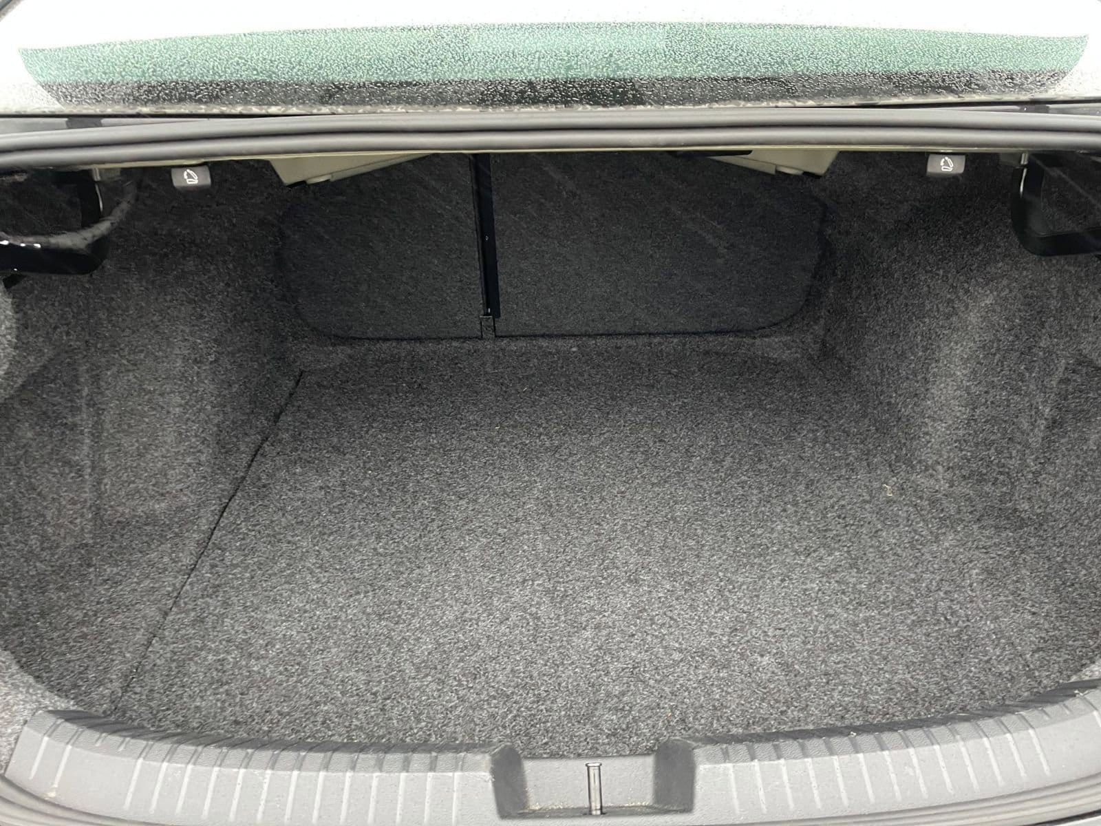 Thumbnail: 2025 Volkswagen Jetta - 29