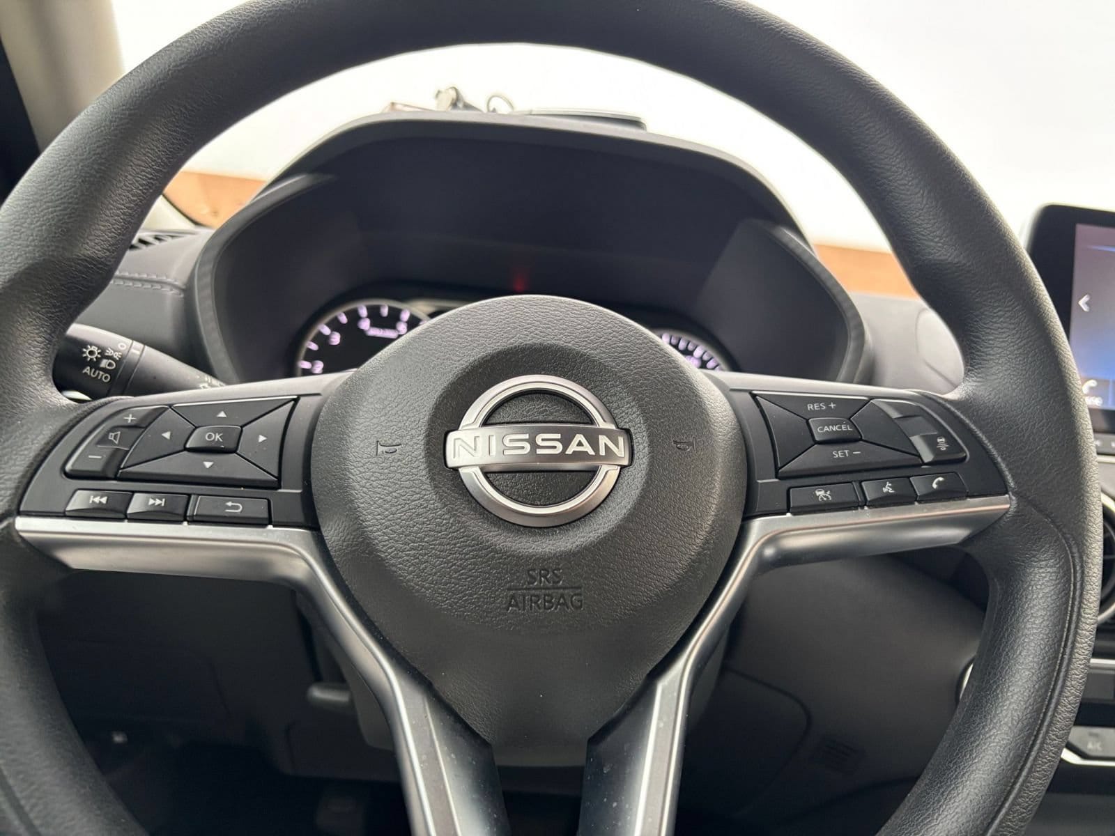 Thumbnail: 2025 Nissan Sentra - 25