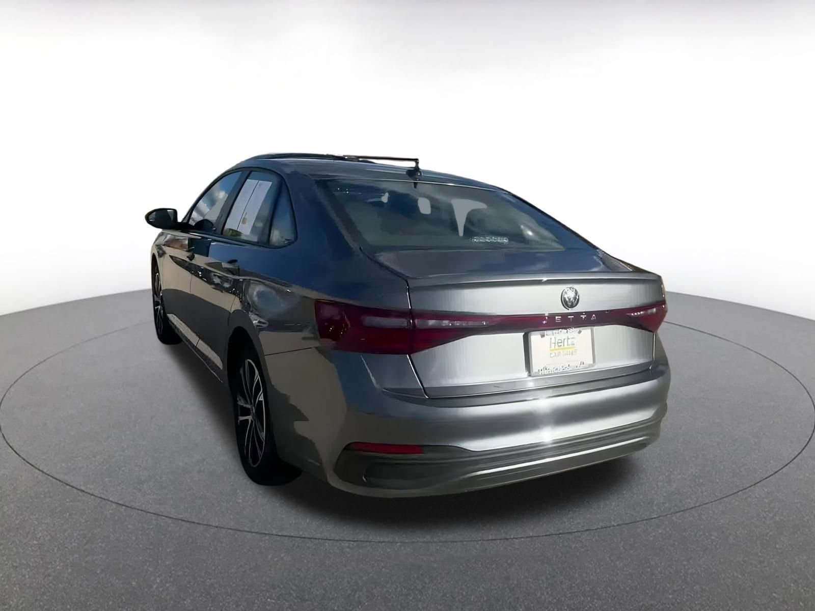 Thumbnail: 2025 Volkswagen Jetta - 15