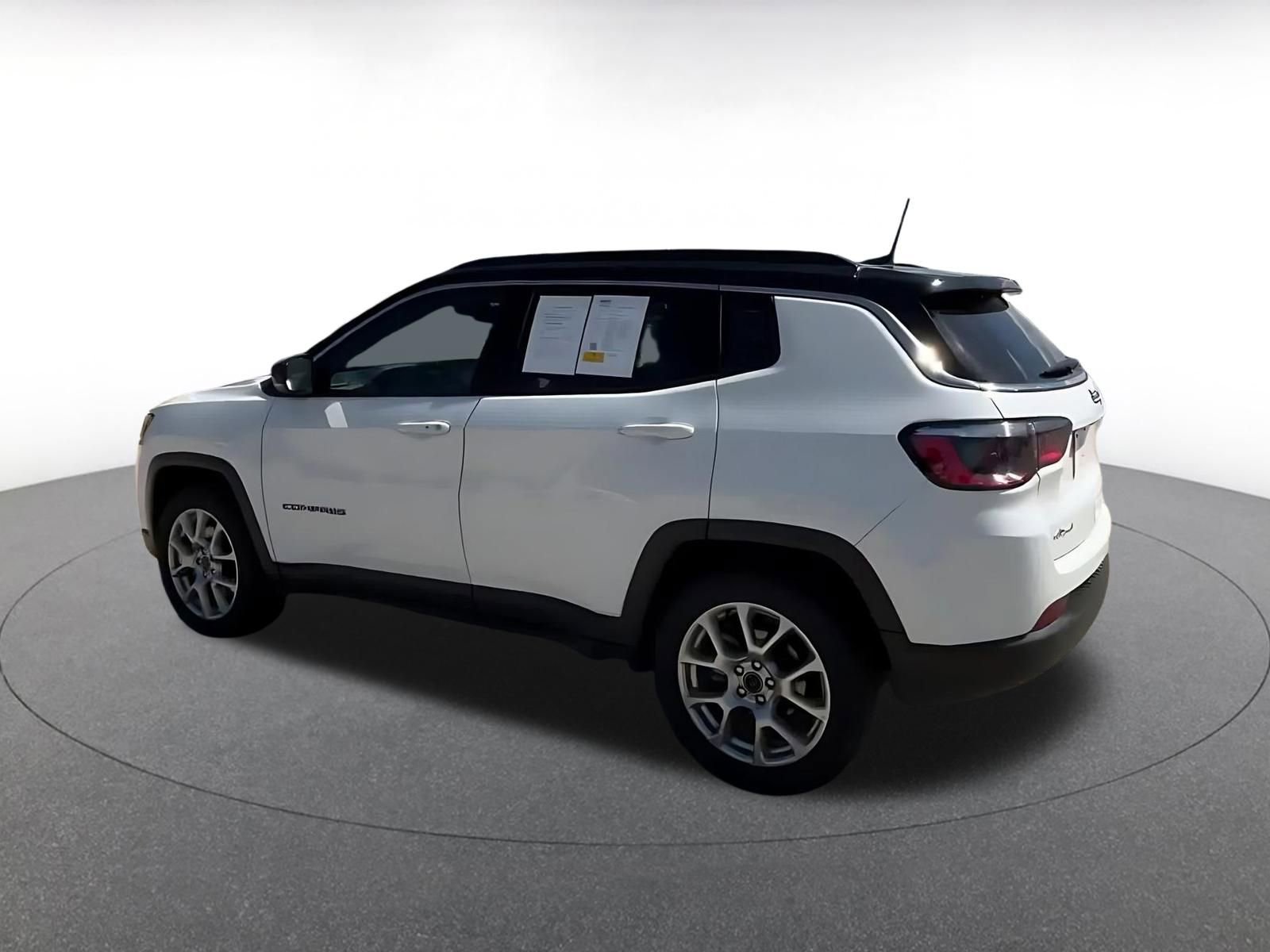 Thumbnail: 2025 Jeep Compass - 10