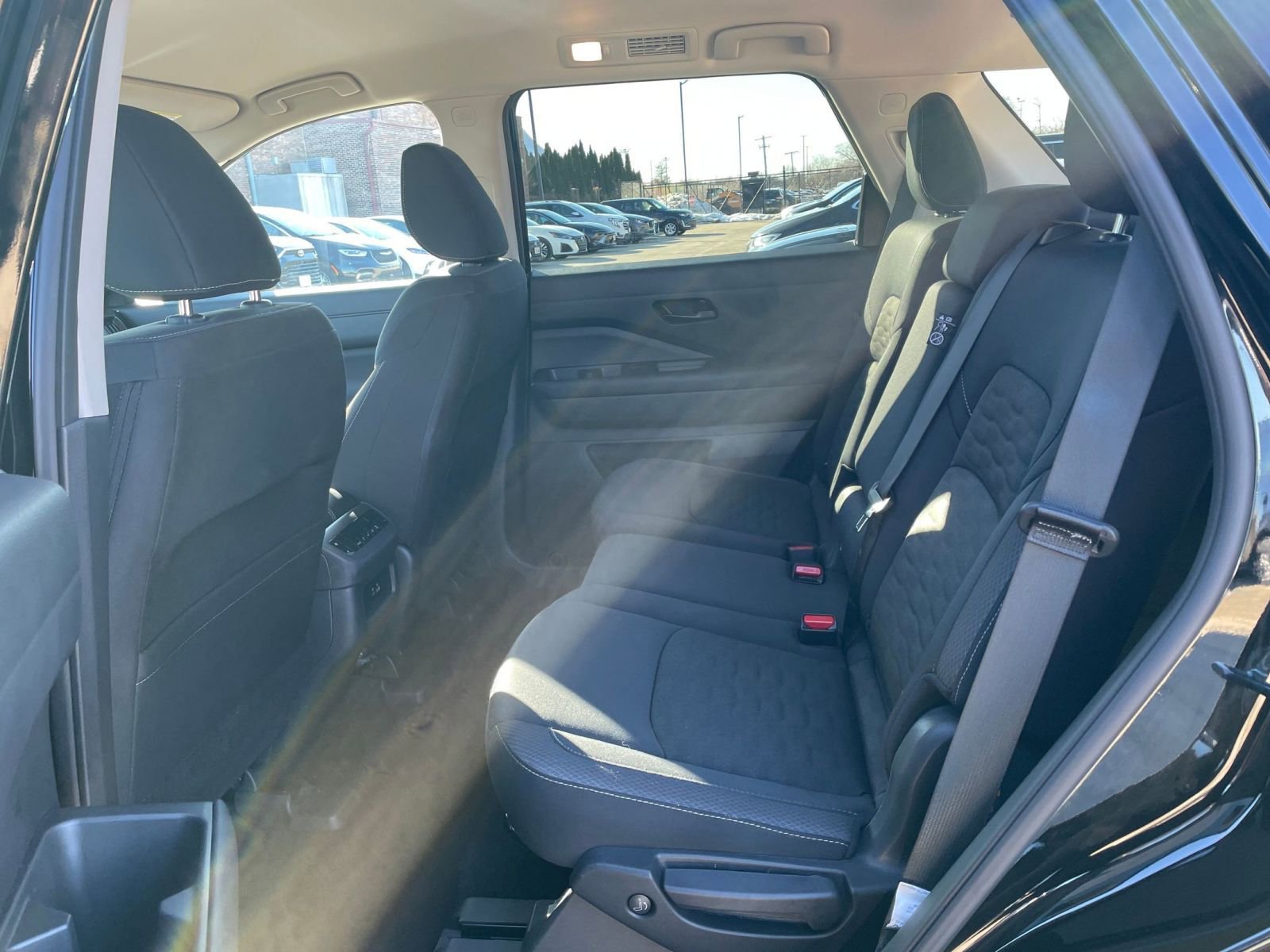 Thumbnail: 2025 Nissan Pathfinder - 28