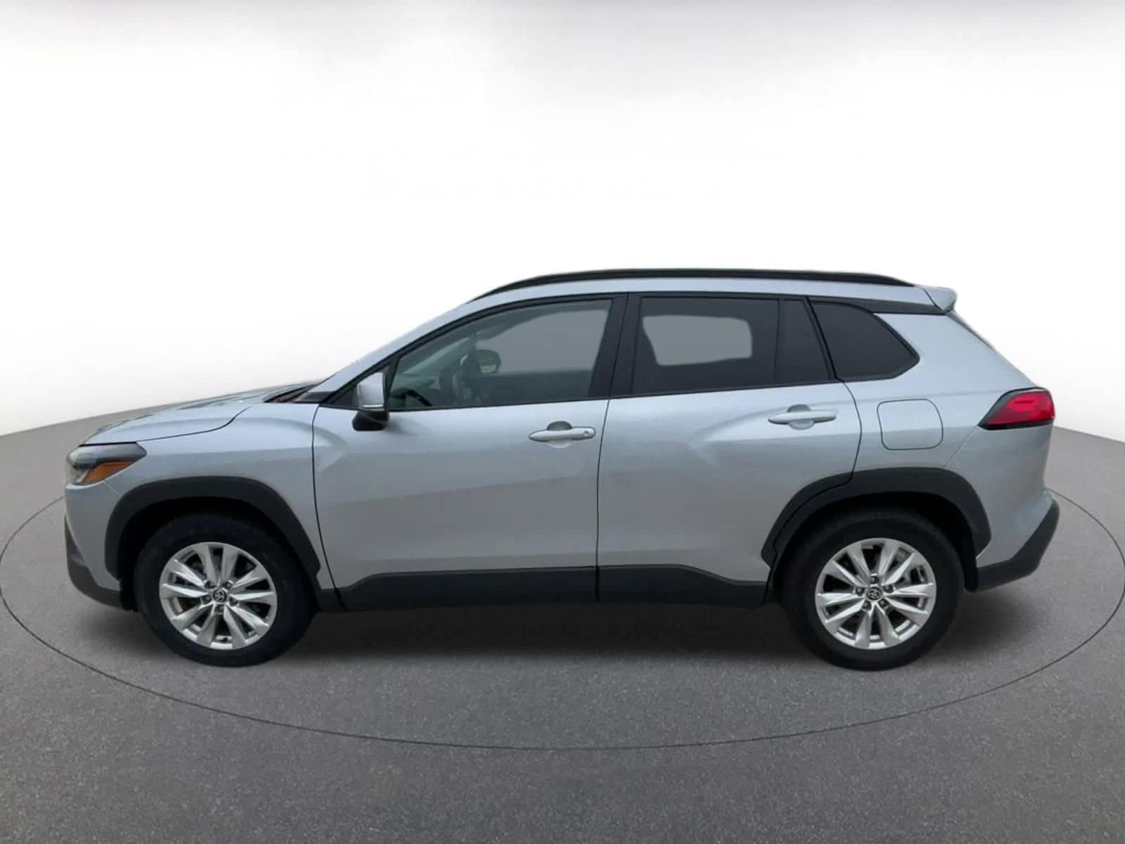 Thumbnail: 2024 Toyota Corolla Cross - 9