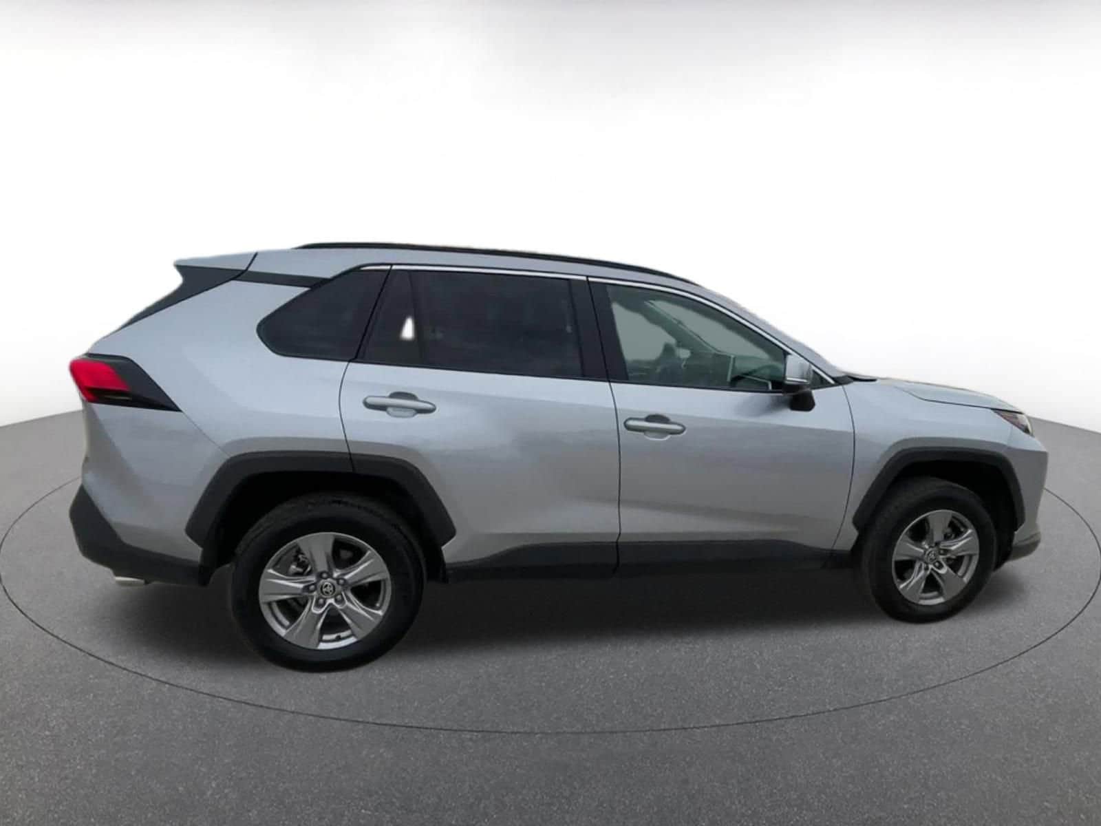 Thumbnail: 2025 Toyota RAV4 - 16