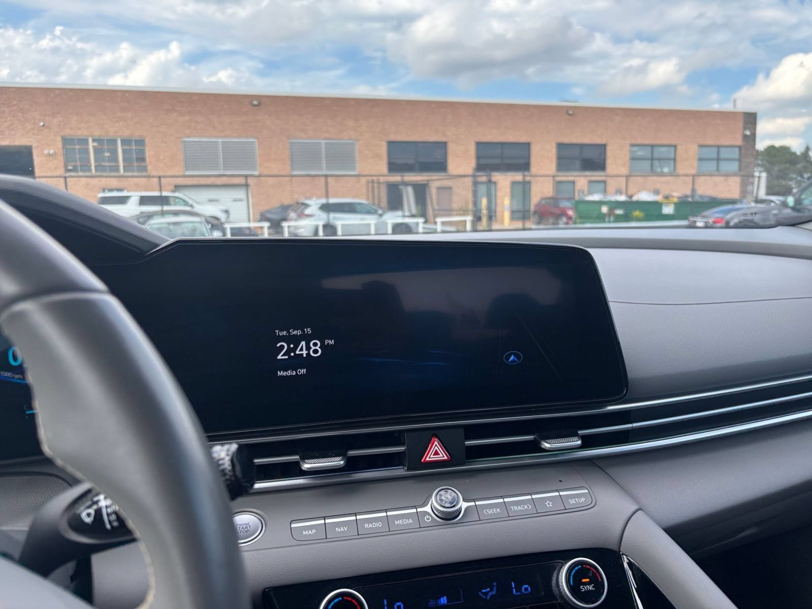 Thumbnail: 2025 Hyundai Elantra - 19