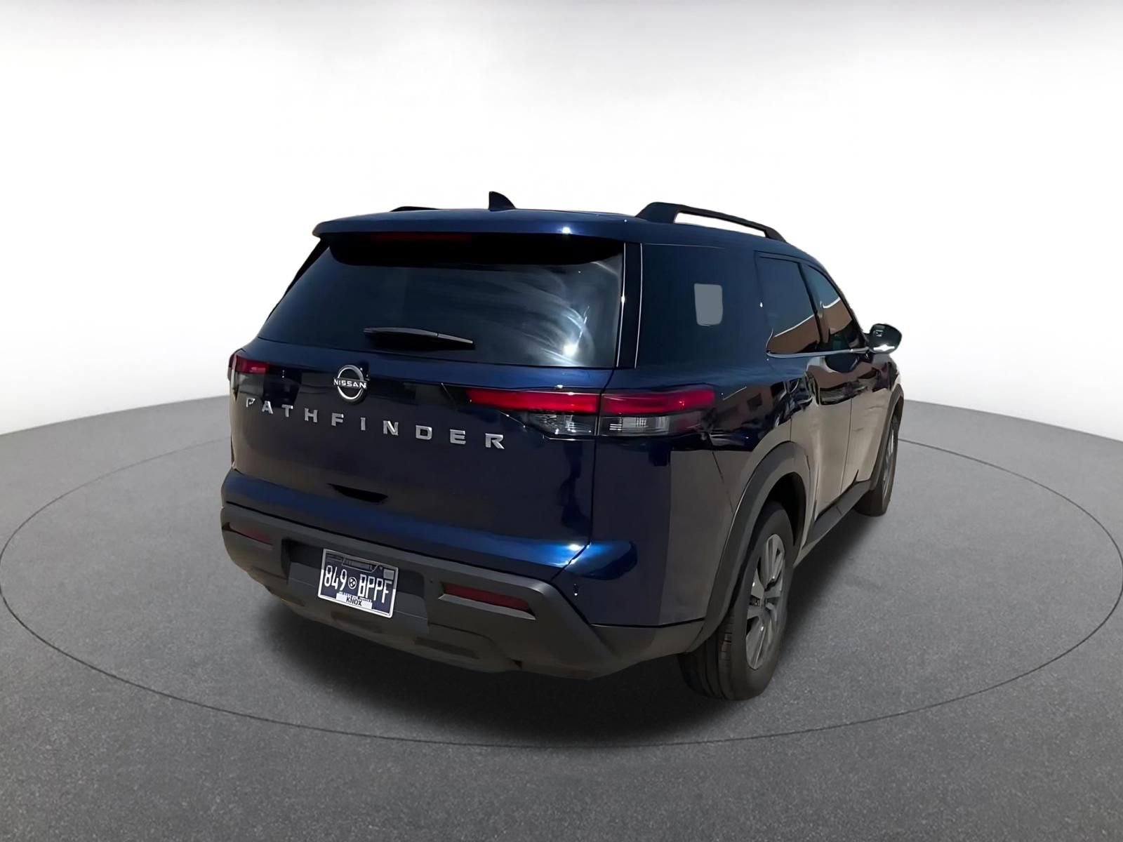 Thumbnail: 2025 Nissan Pathfinder - 14