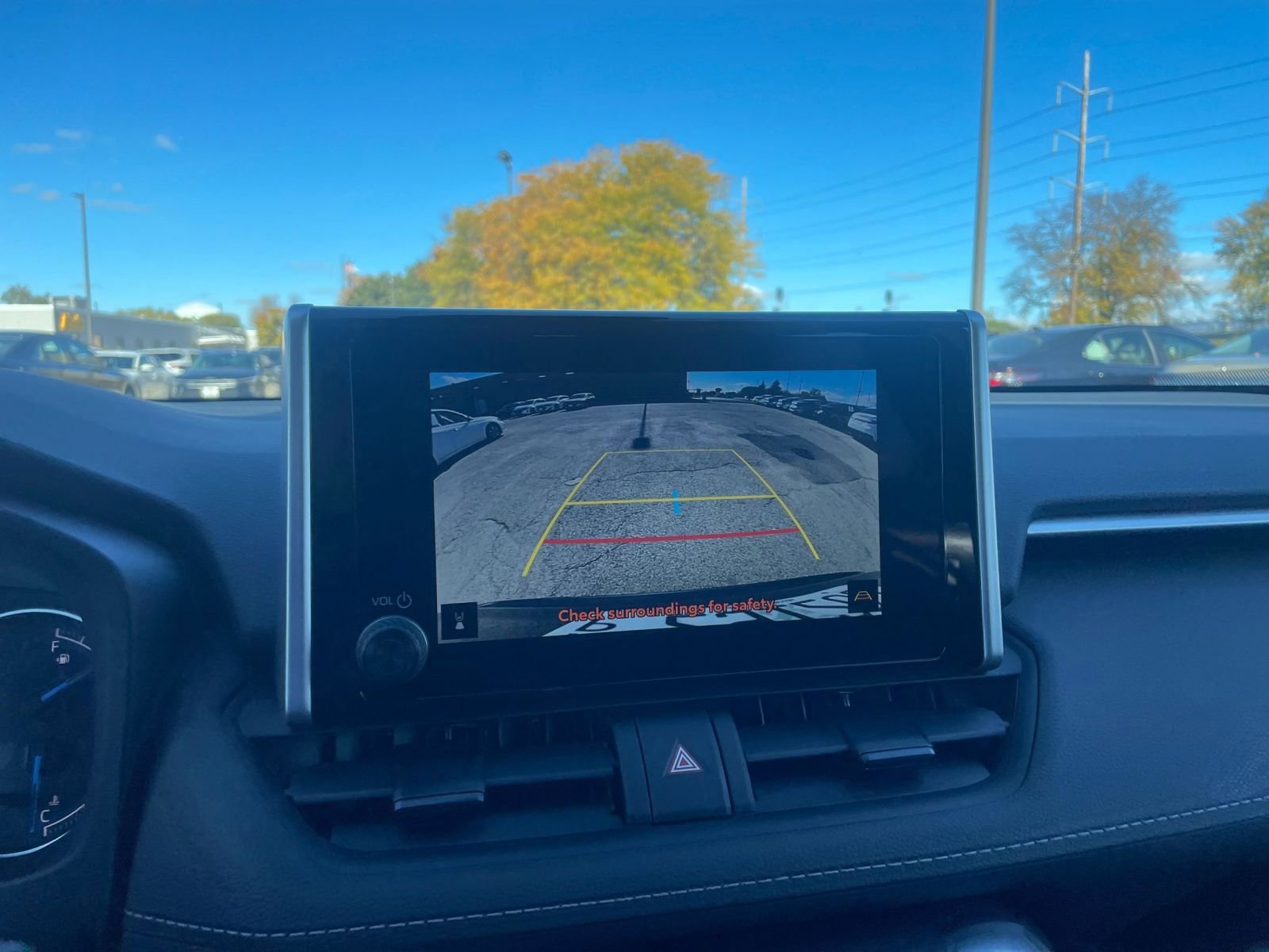 Thumbnail: 2025 Toyota RAV4 - 17