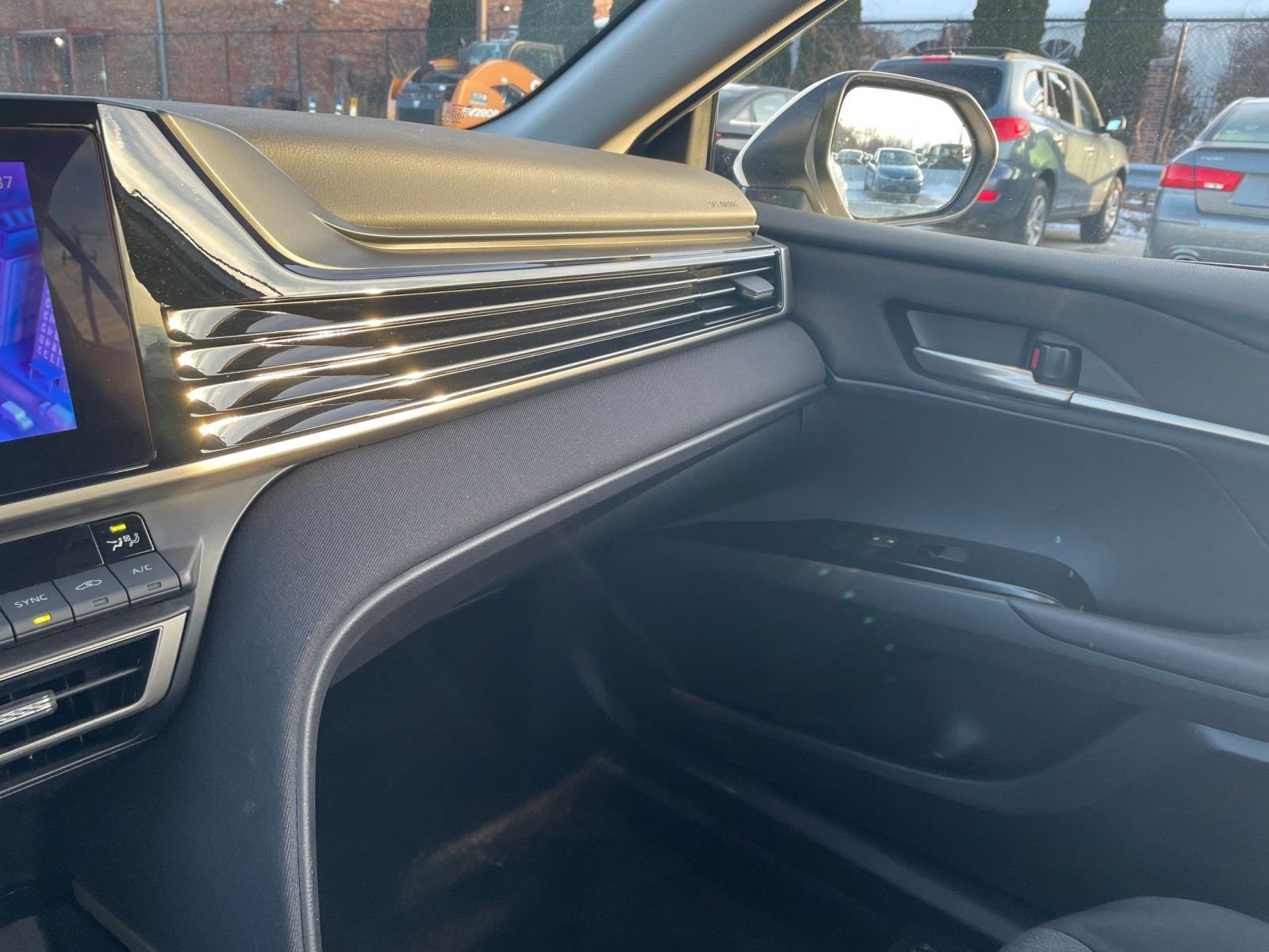 Thumbnail: 2025 Toyota Camry - 35