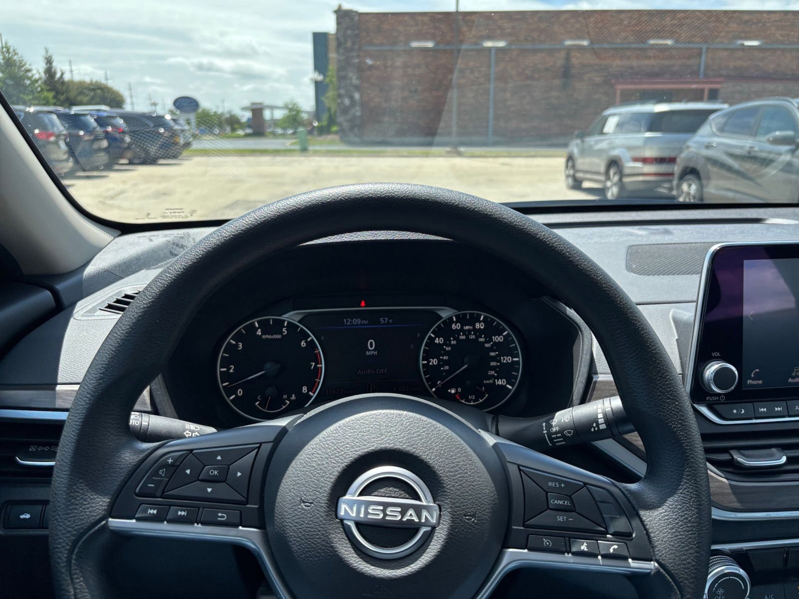 Thumbnail: 2025 Nissan Altima - 34