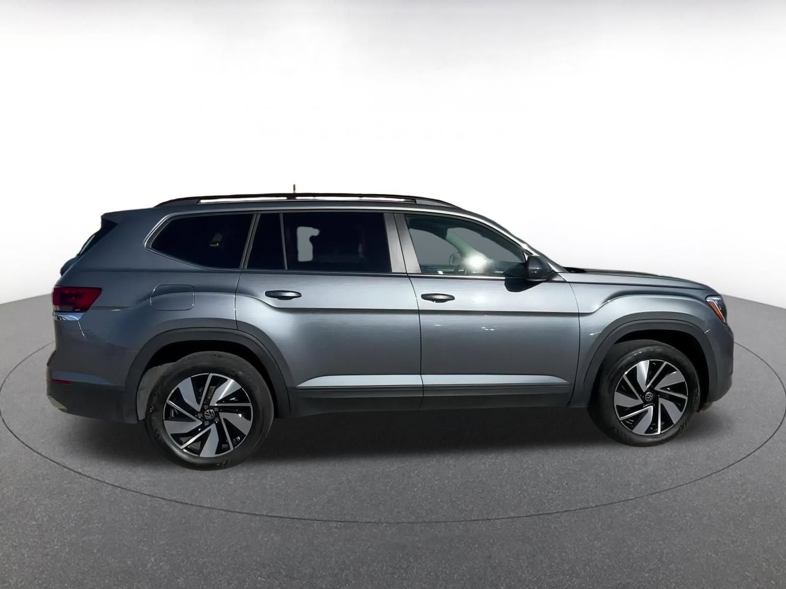 Thumbnail: 2025 Volkswagen Atlas - 16