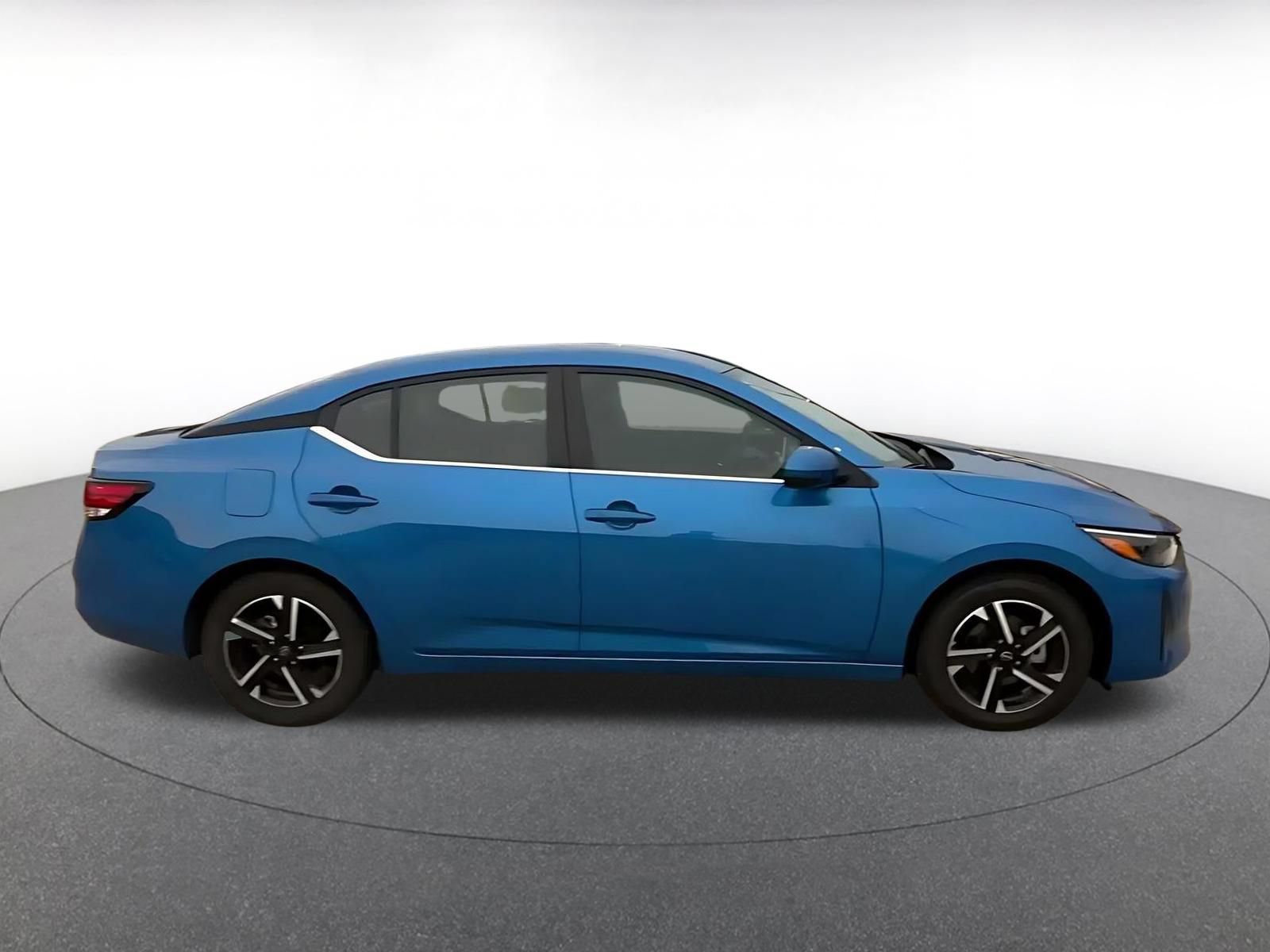 Thumbnail: 2025 Nissan Sentra - 16