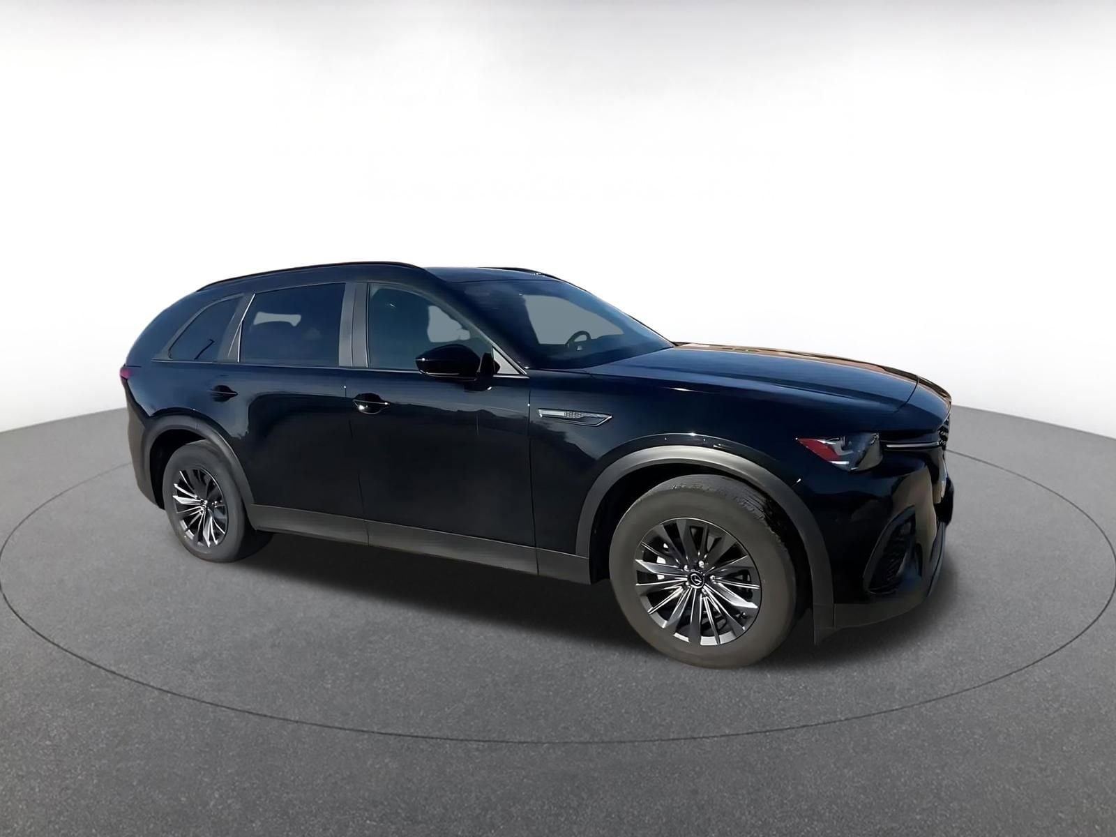 Thumbnail: 2025 Mazda CX-70 - 2