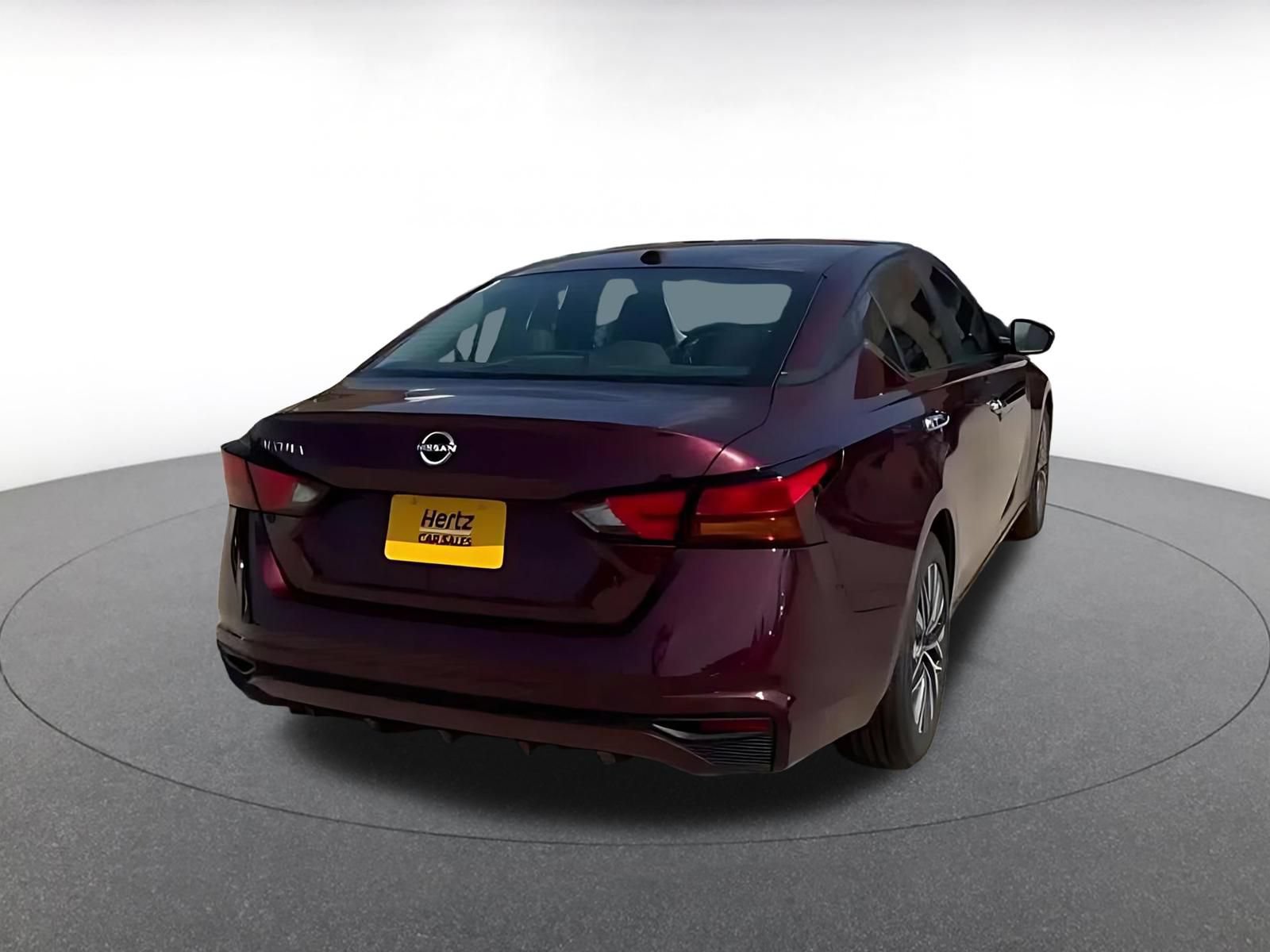 Thumbnail: 2025 Nissan Altima - 14
