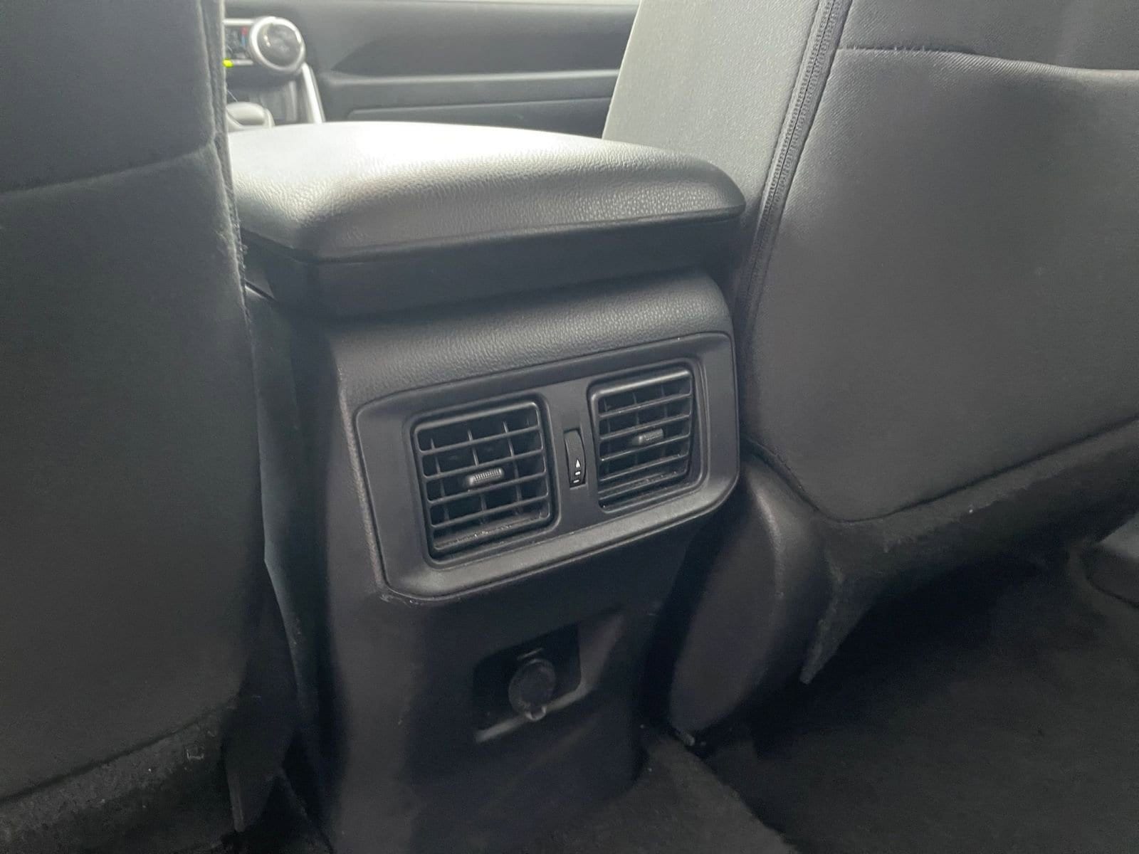 Thumbnail: 2025 Toyota RAV4 - 22