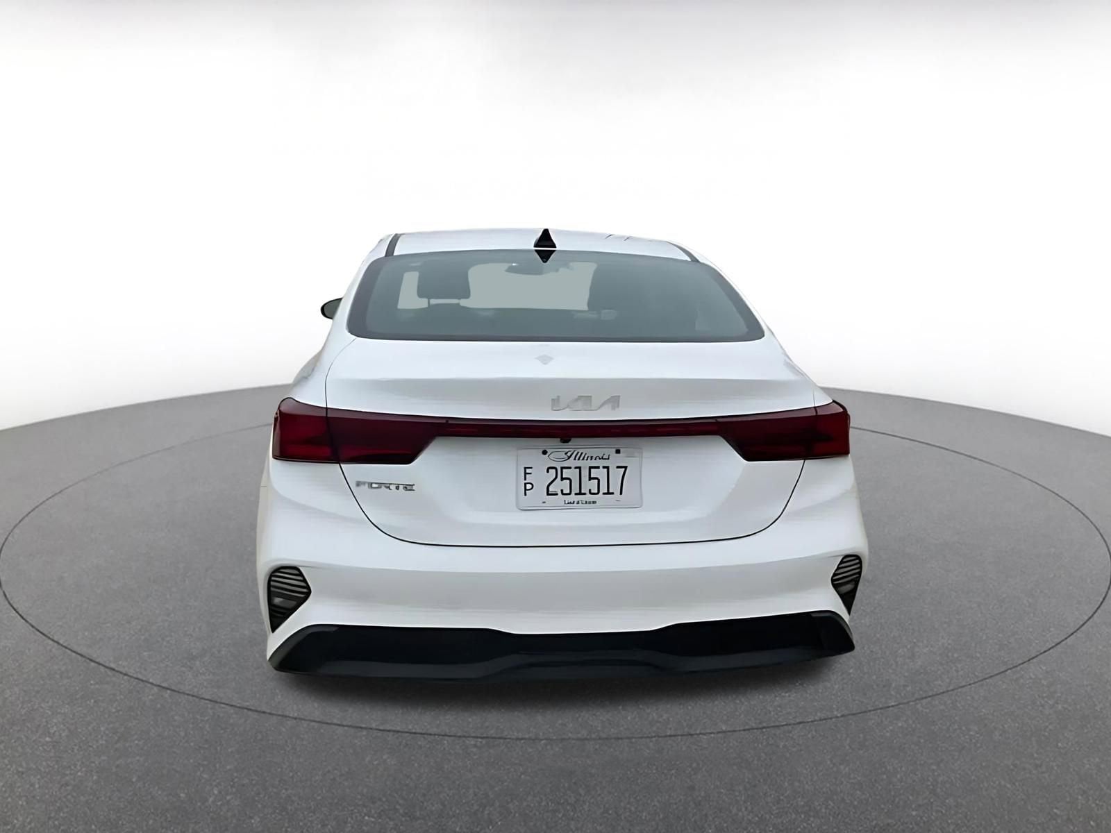 Thumbnail: 2024 Kia Forte - 14