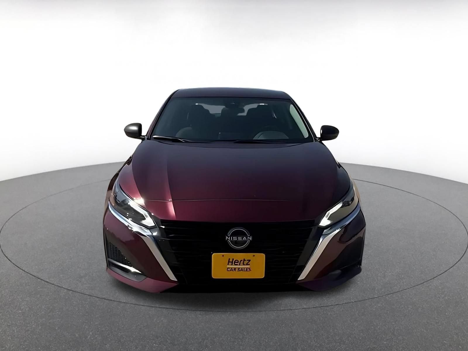 Thumbnail: 2025 Nissan Altima - 4