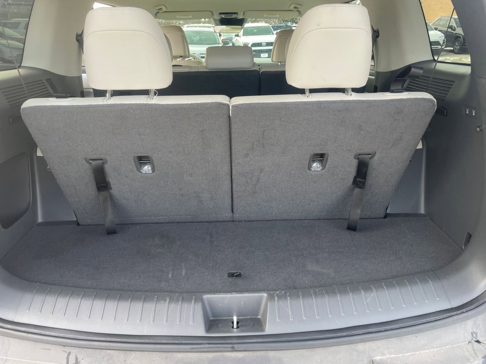 Thumbnail: 2025 Hyundai Santa Fe - 32