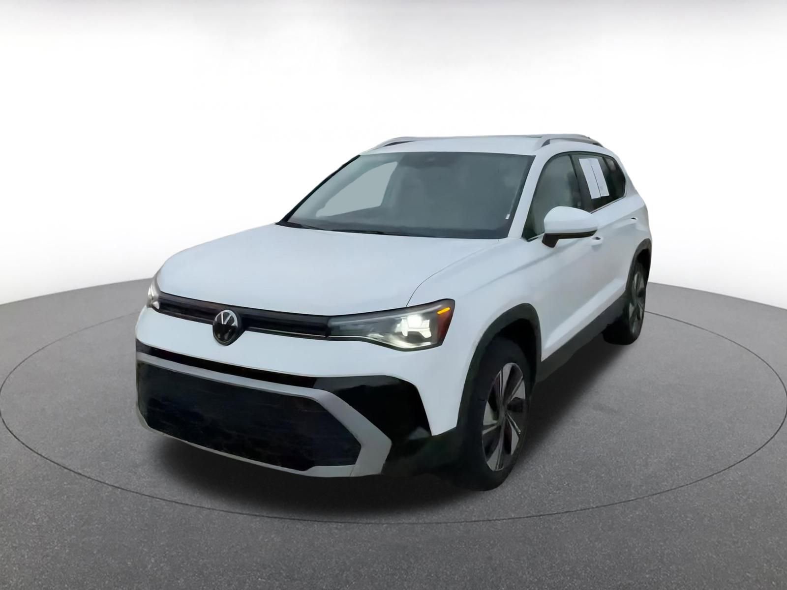 Thumbnail: 2025 Volkswagen Taos - 7