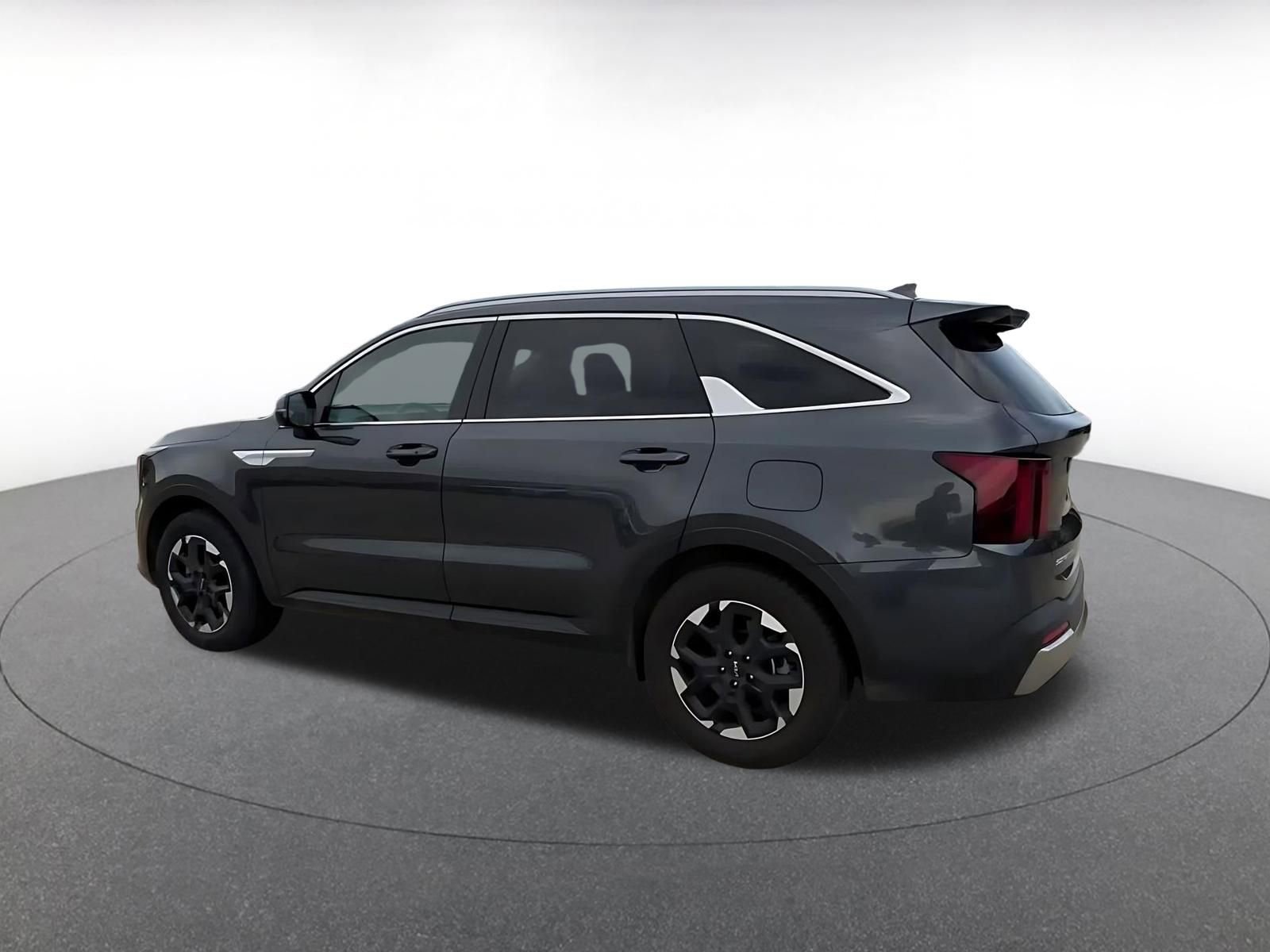 Thumbnail: 2024 Kia Sorento - 10