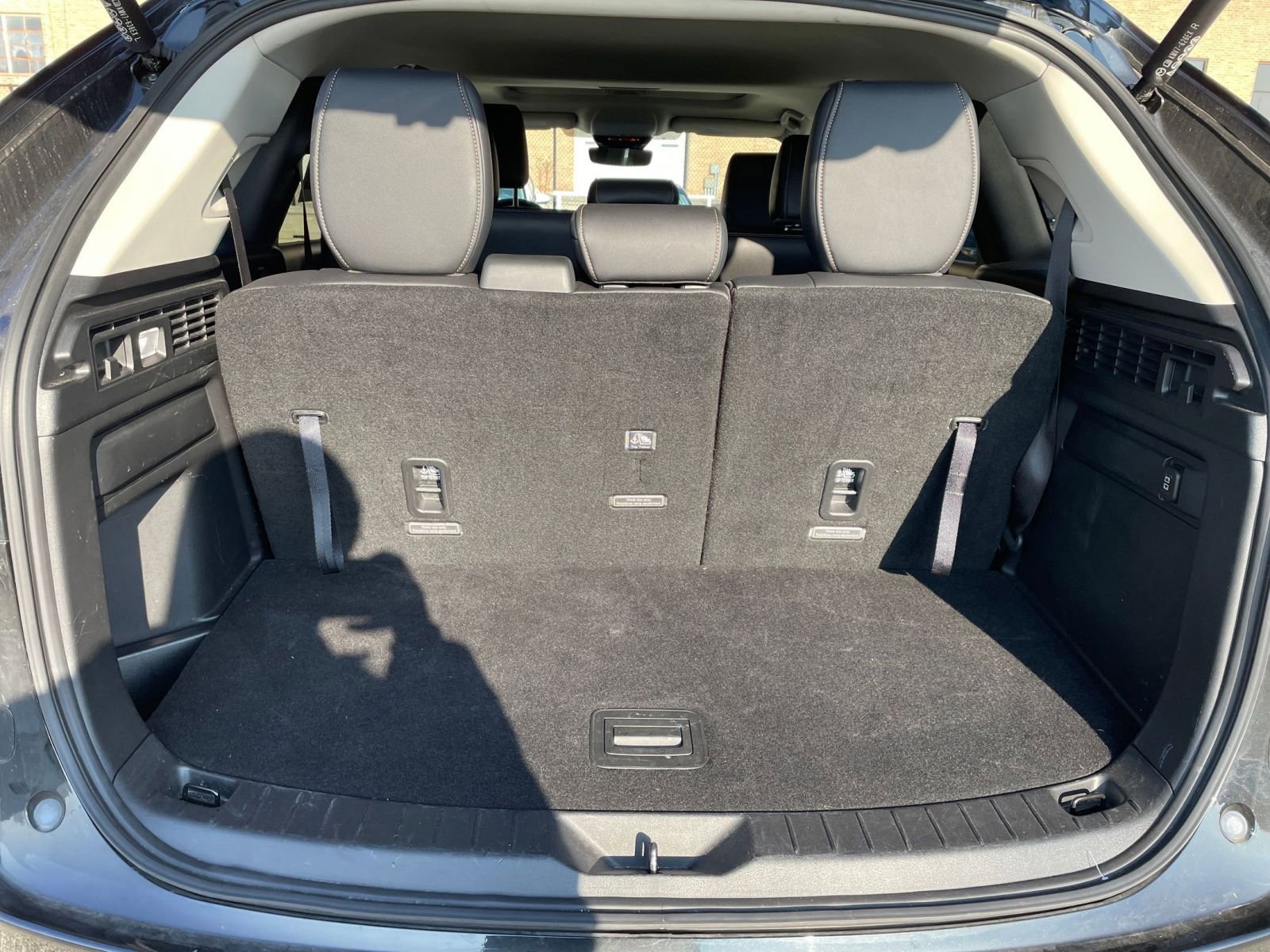 Thumbnail: 2025 Mazda CX-90 - 32