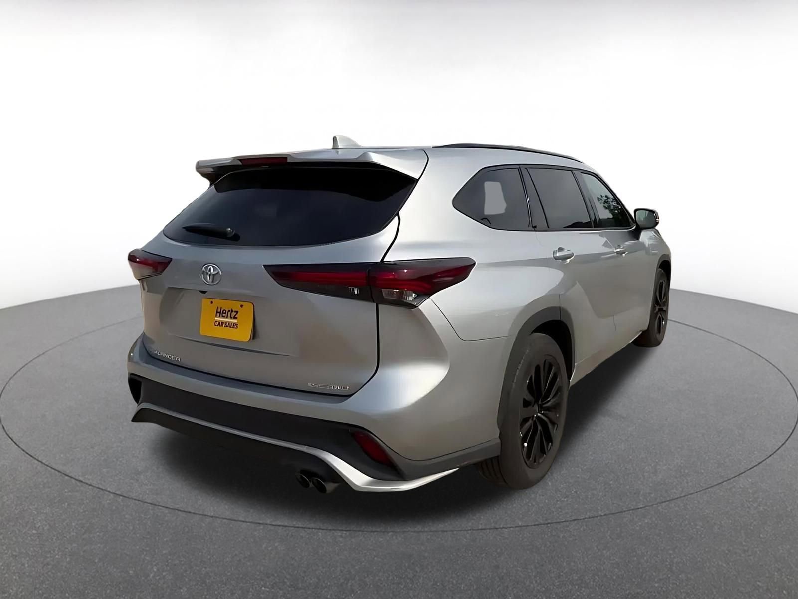 Thumbnail: 2025 Toyota Highlander - 14