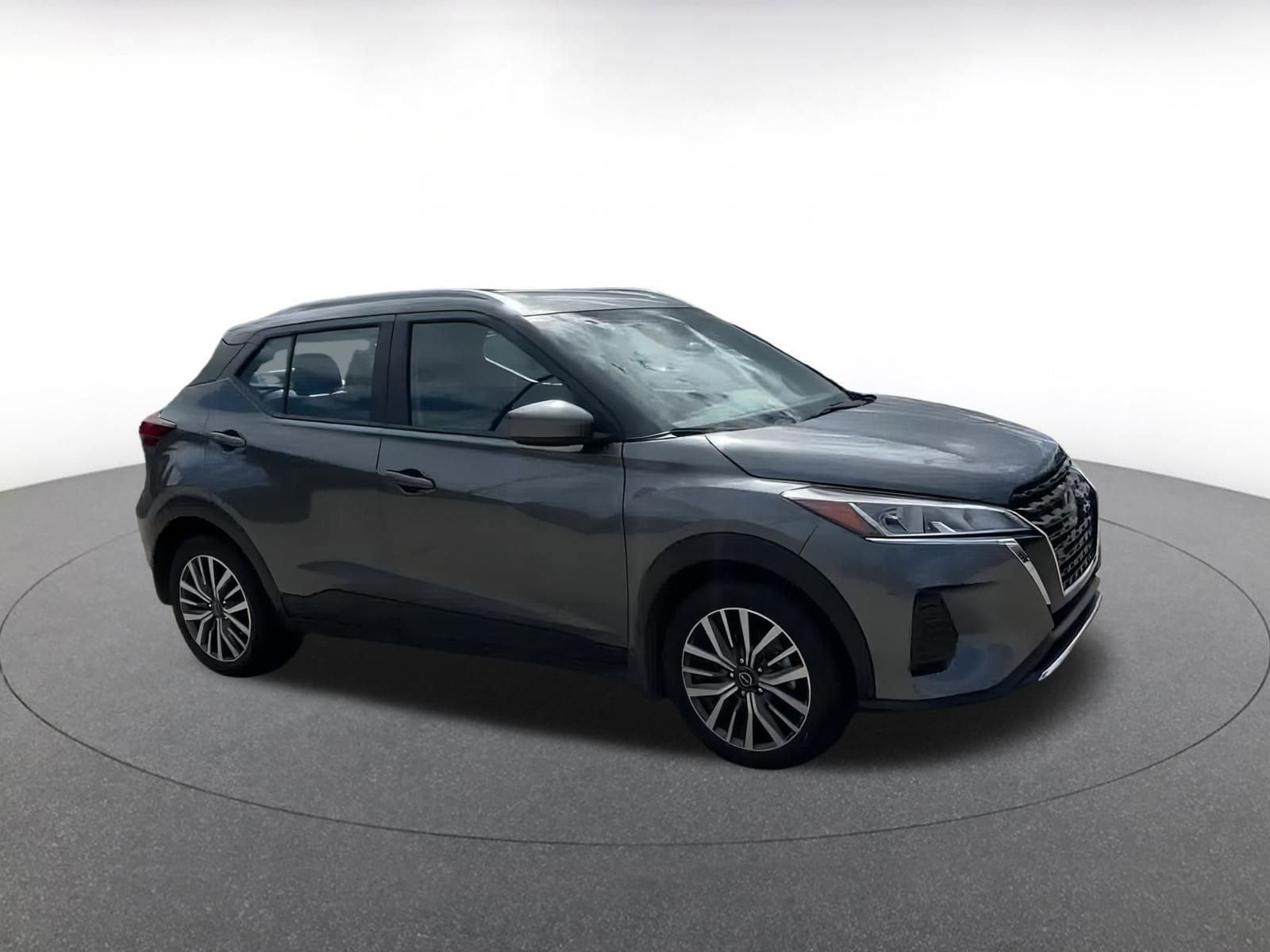 Thumbnail: 2024 Nissan Kicks - 2