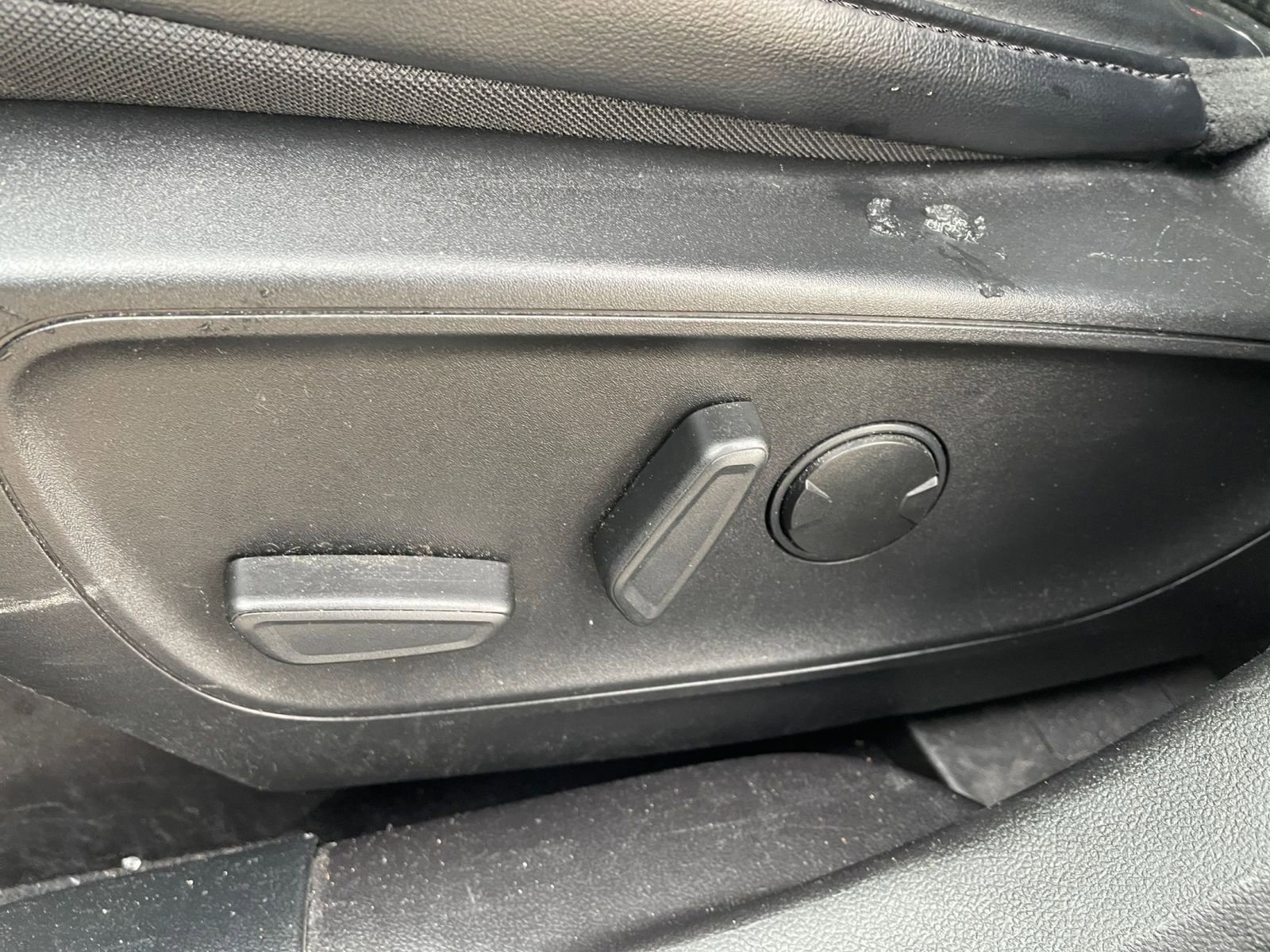 Thumbnail: 2023 Ford Escape - 22