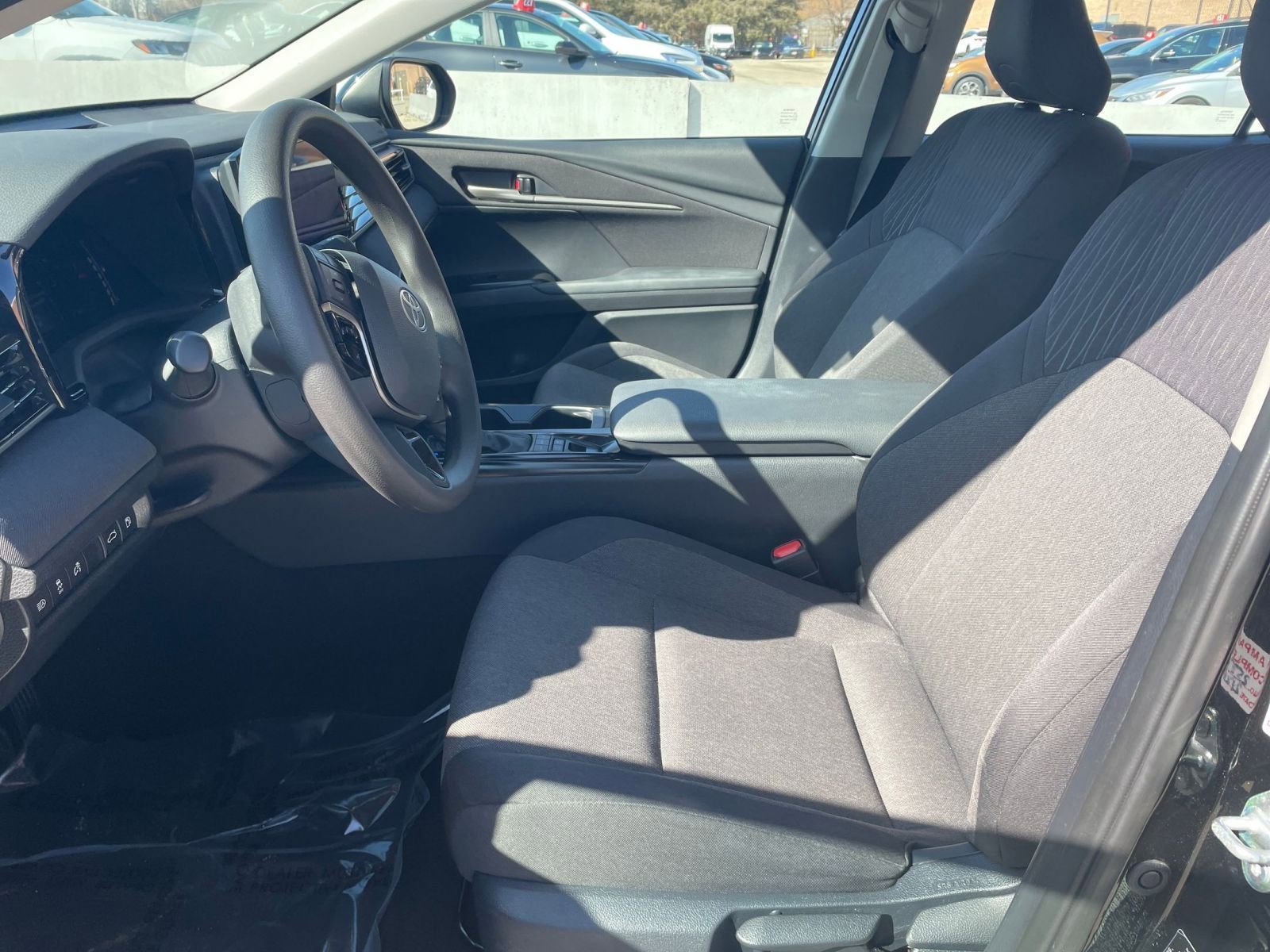 Thumbnail: 2025 Toyota Camry - 27