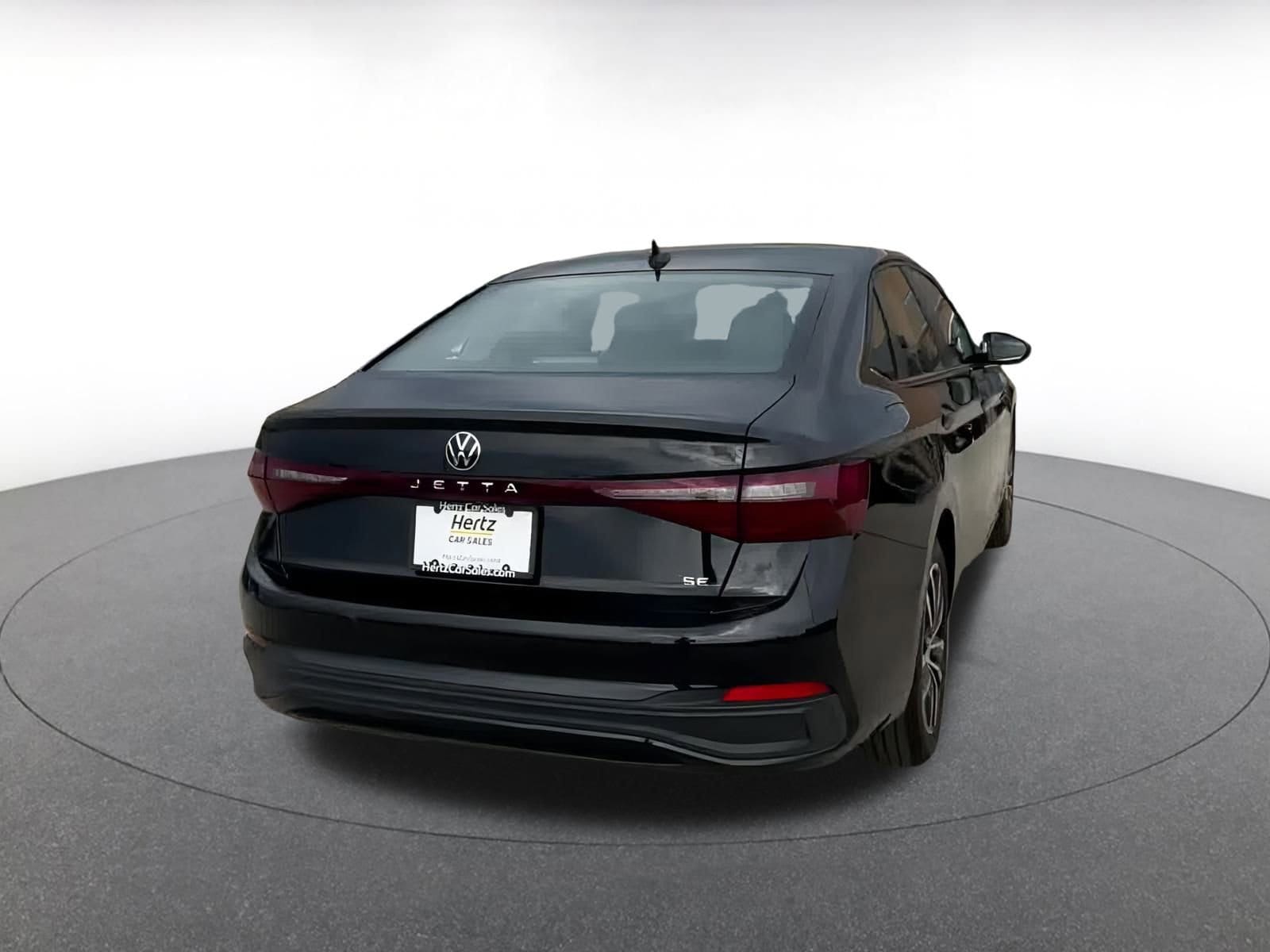 Thumbnail: 2025 Volkswagen Jetta - 14