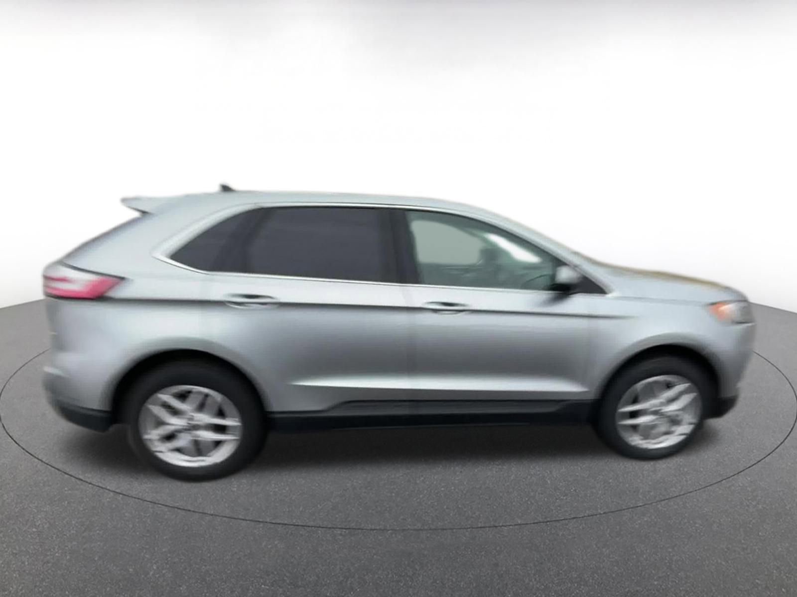 Thumbnail: 2024 Ford Edge - 16