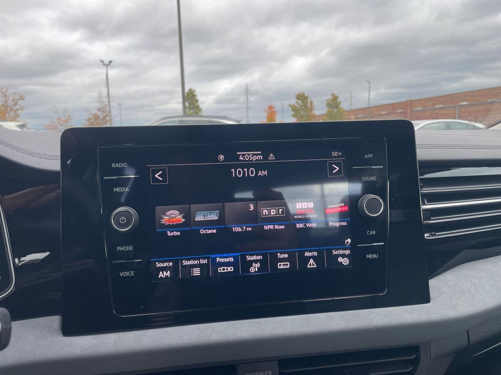 Thumbnail: 2025 Volkswagen Jetta - 20