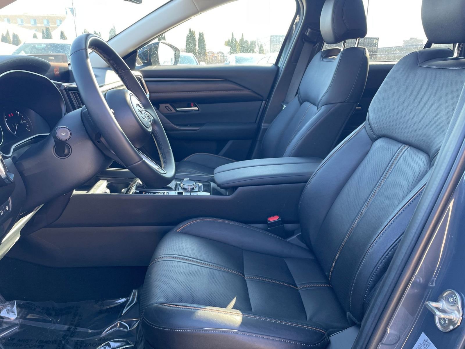 Thumbnail: 2025 Mazda CX-50 - 28