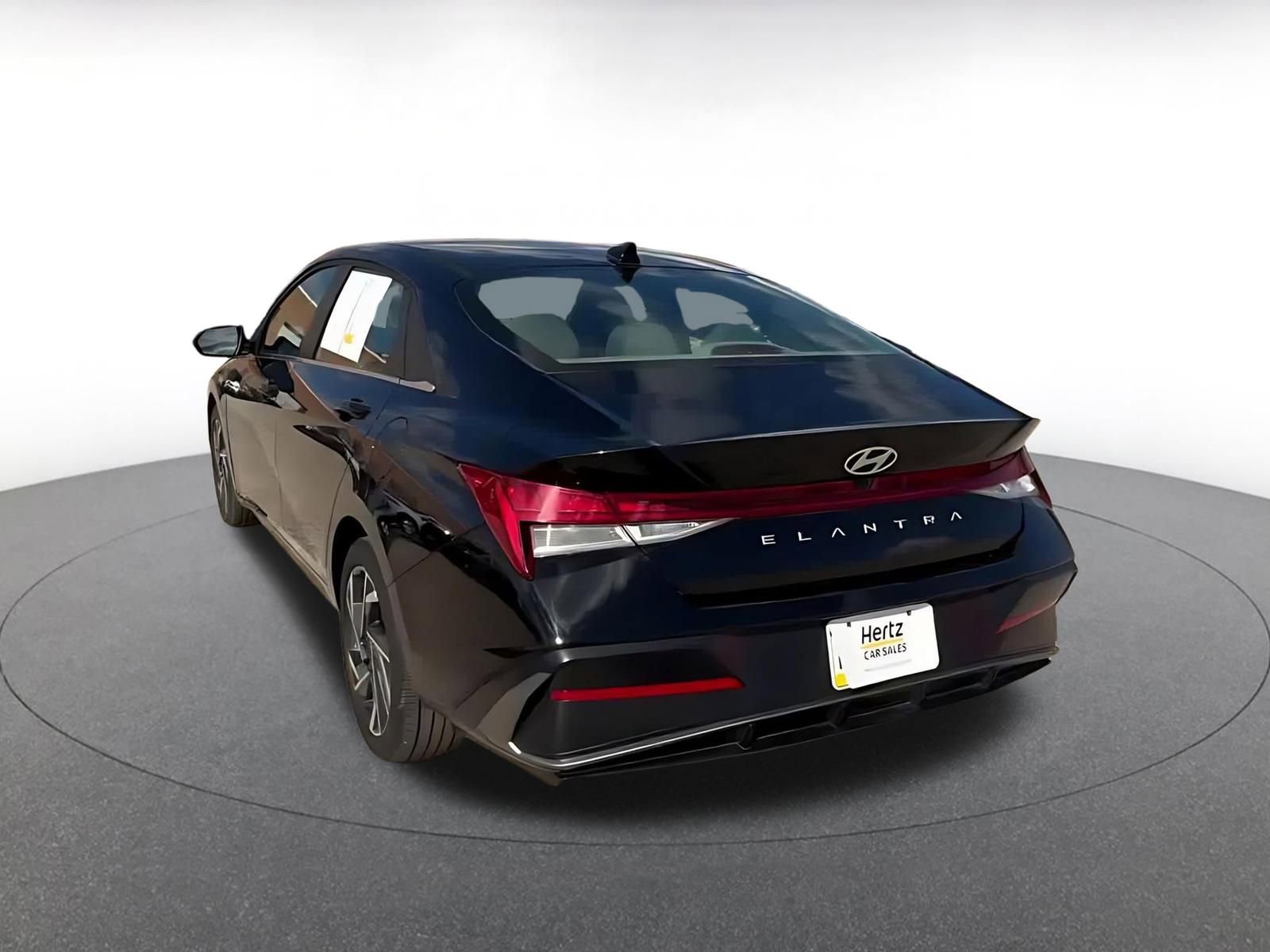 Thumbnail: 2025 Hyundai Elantra - 11