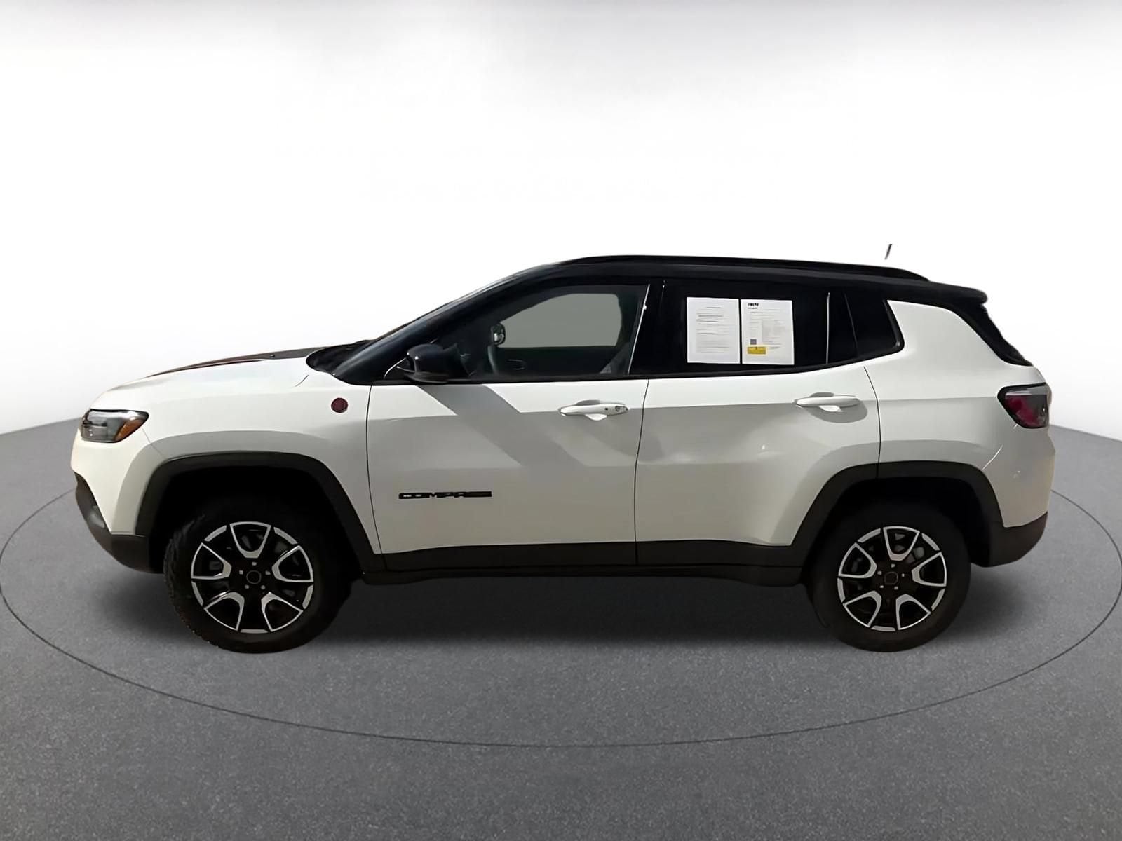 Thumbnail: 2025 Jeep Compass - 6