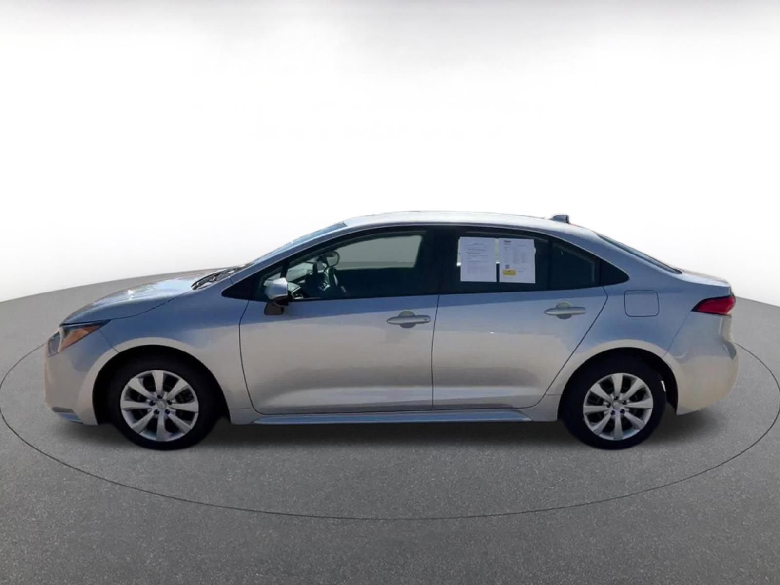Thumbnail: 2025 Toyota Corolla - 9