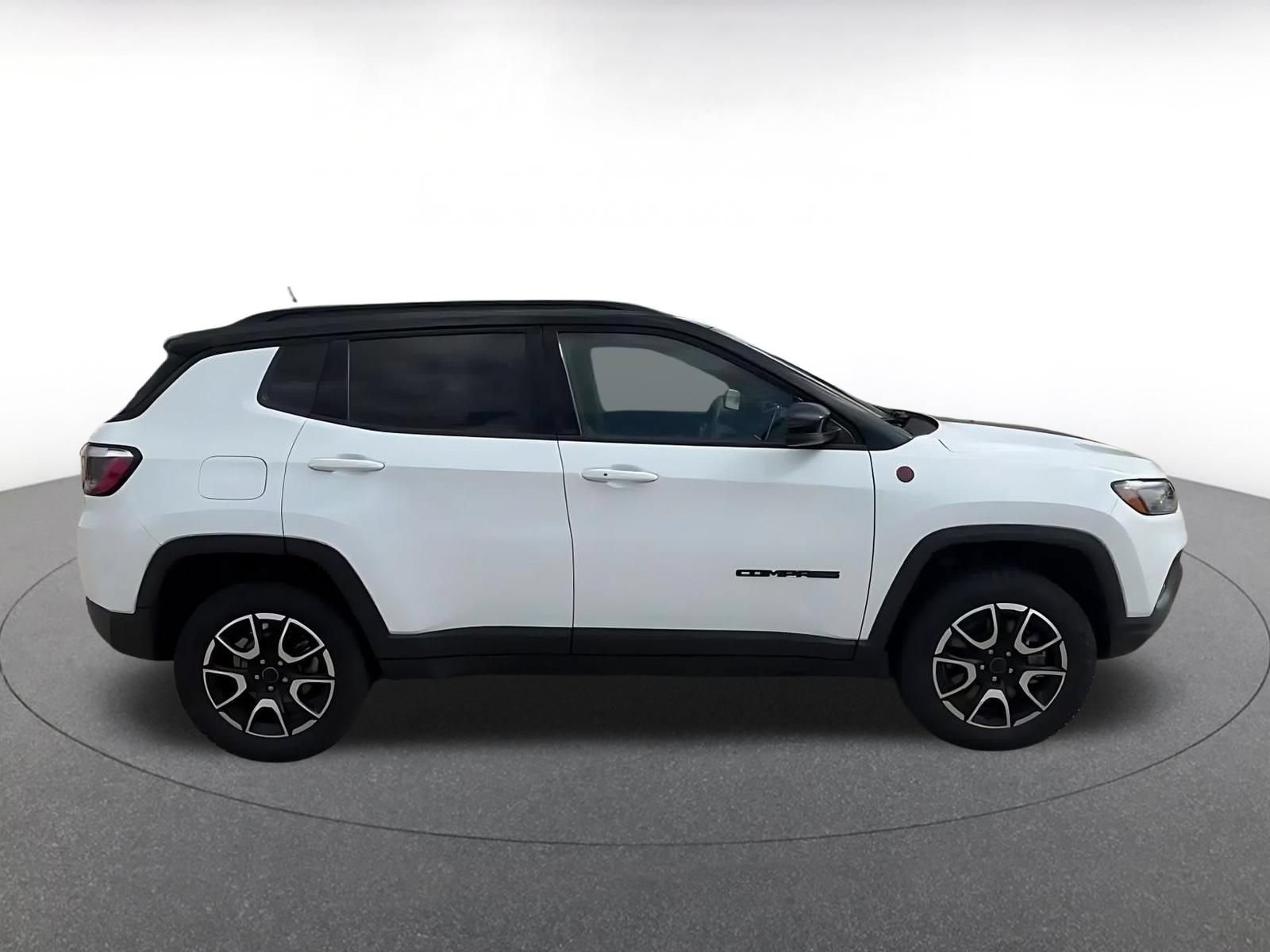 Thumbnail: 2025 Jeep Compass - 12