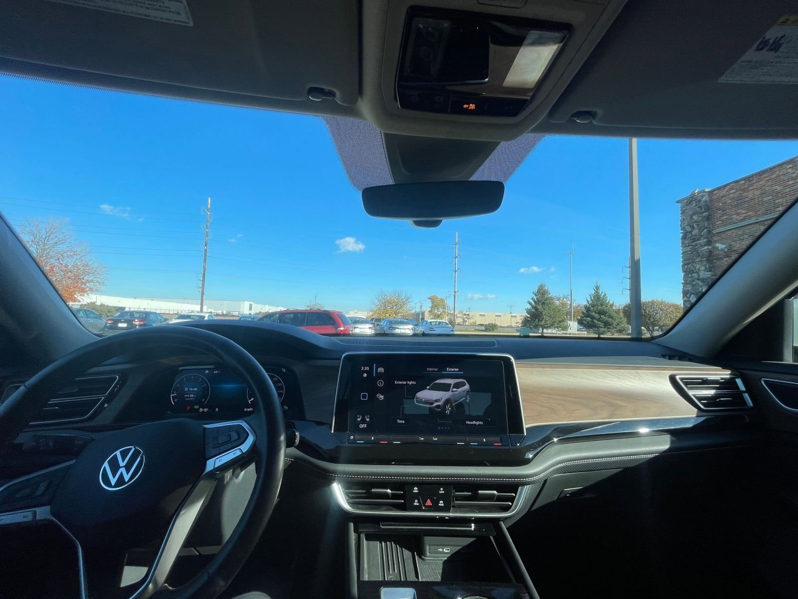 Thumbnail: 2025 Volkswagen Atlas - 33