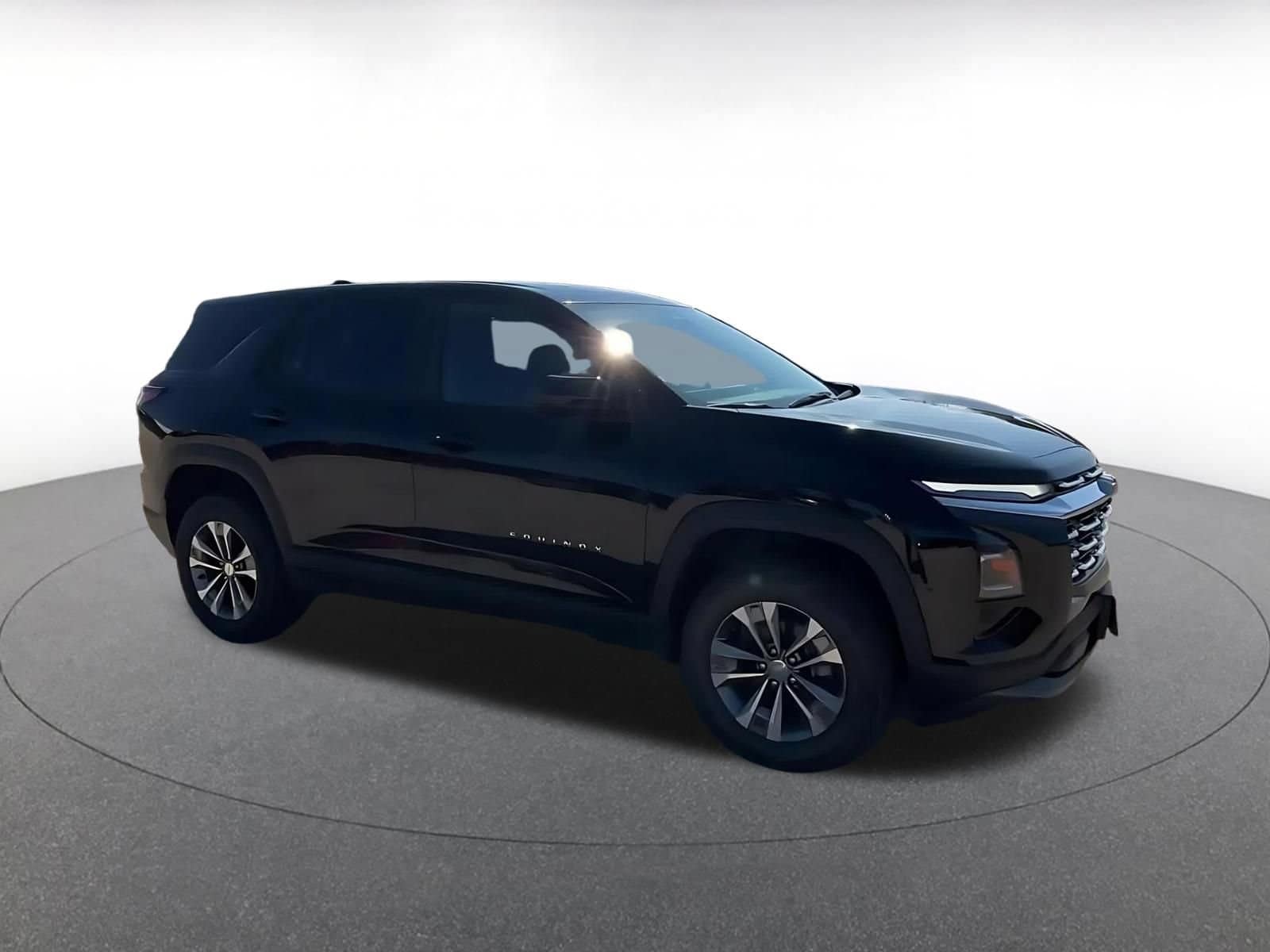 Thumbnail: 2025 Chevrolet Equinox - 2