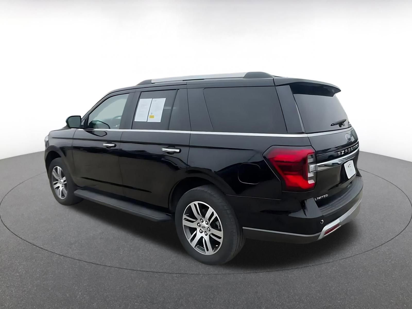 Thumbnail: 2024 Ford Expedition - 10