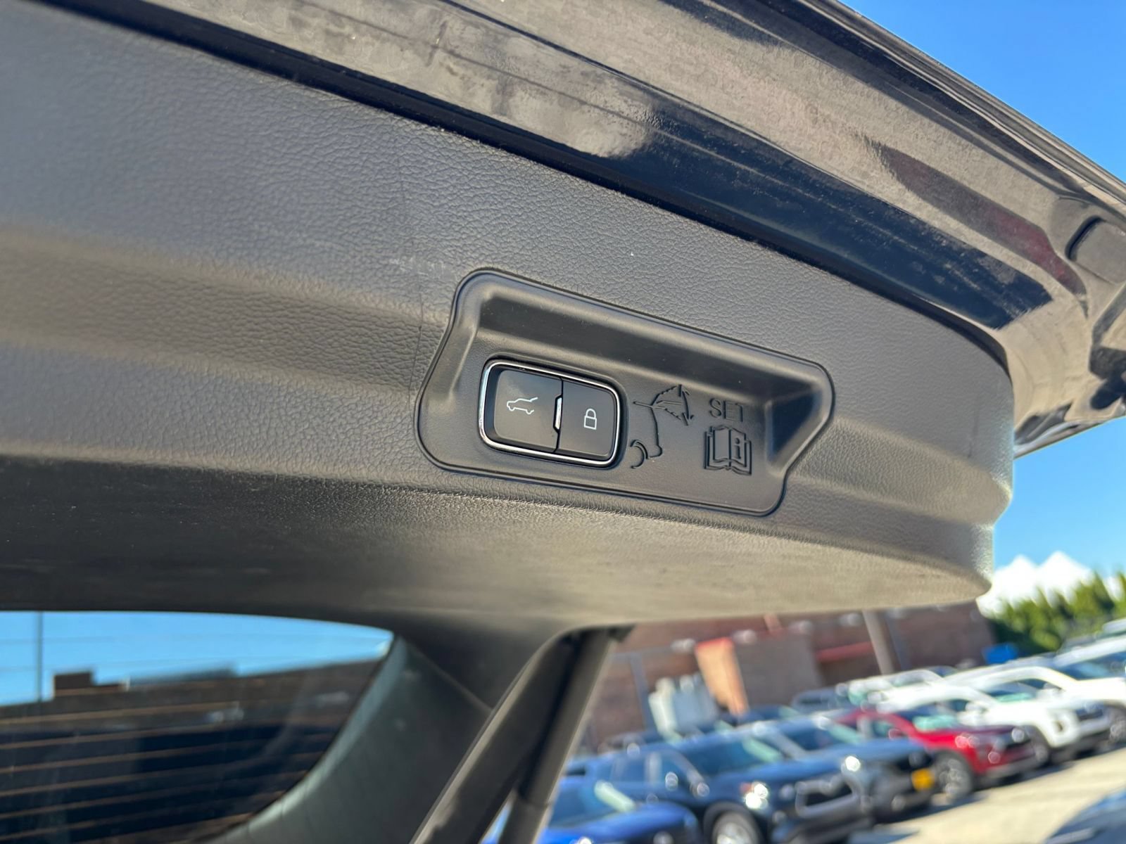 Thumbnail: 2024 Ford Explorer - 23