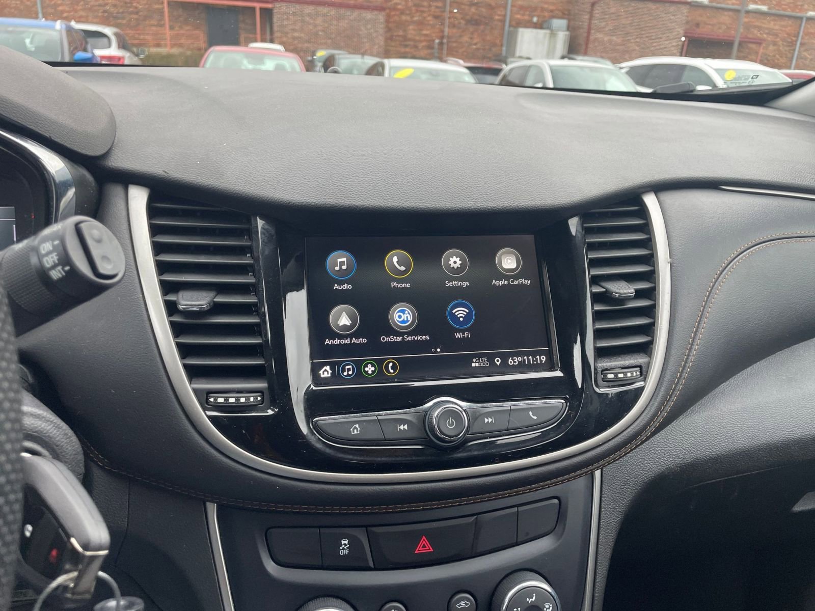 Thumbnail: 2019 Chevrolet Trax - 21