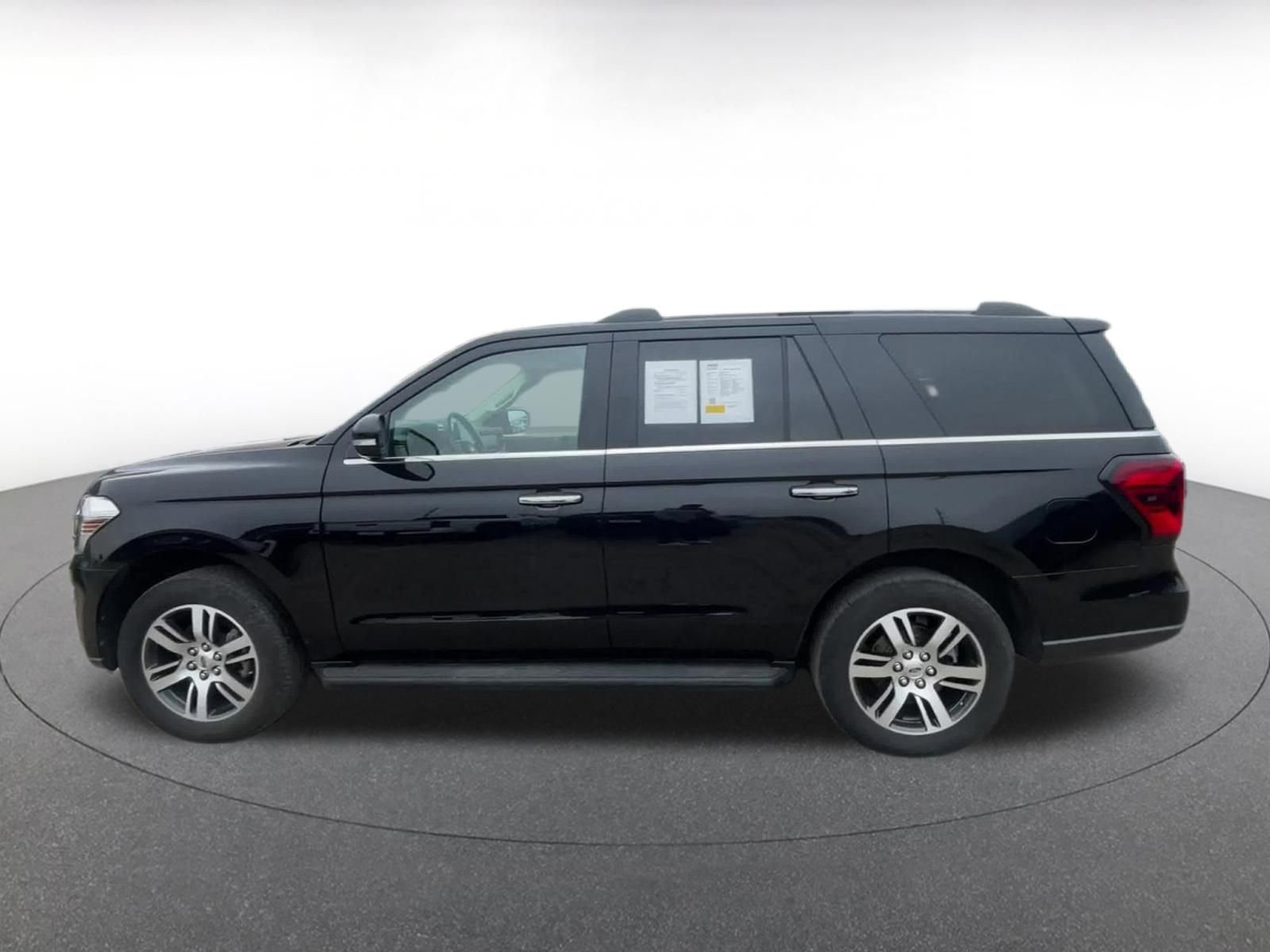 Thumbnail: 2024 Ford Expedition - 9